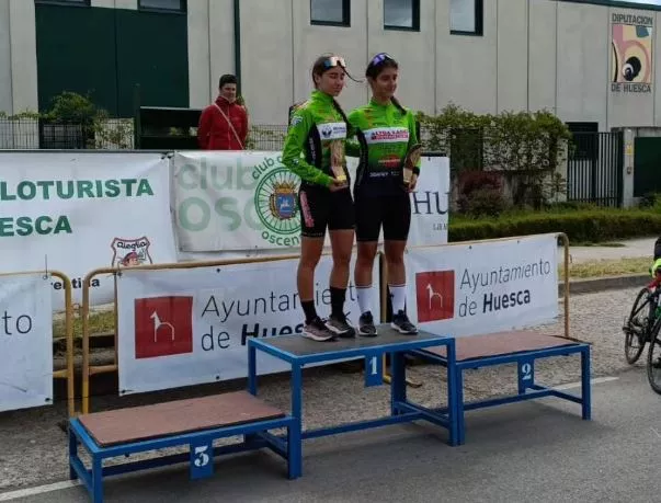 Podio femenino cadete