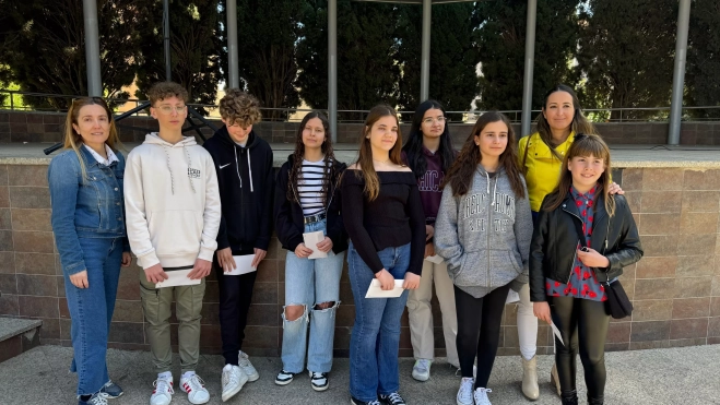 Ganadores del Concurso Escolar de Cuentos de Binéfar. Ganadores del Concurso Escolar de Cuentos de Binéfar.