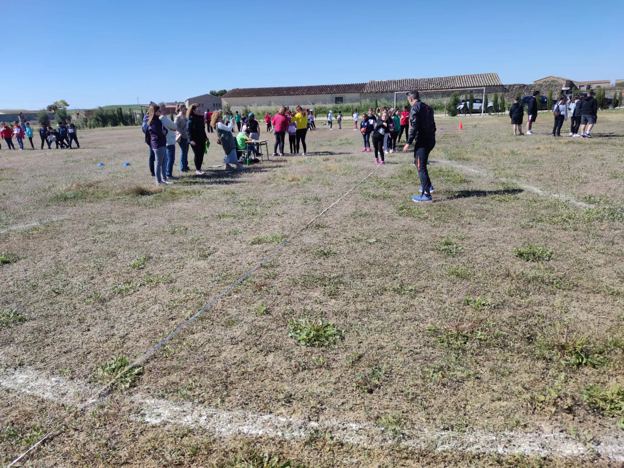 Jornada de Atletismo en Candasnos.