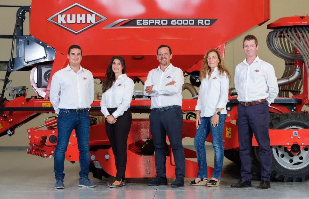 Nuevo equipo directivo de Kuhn Ibérica con Fernando Cuervo al frente