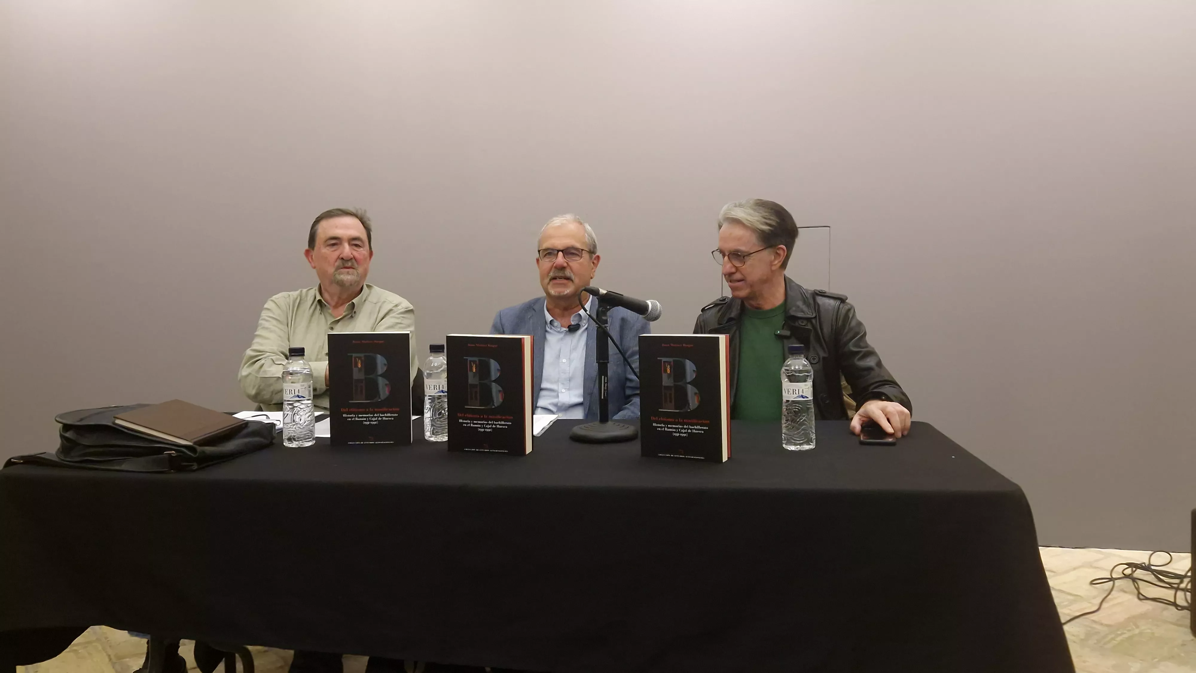 Juan Mainer presenta su libro Del elitismo a la masificación. Foto Myriam Martínez 