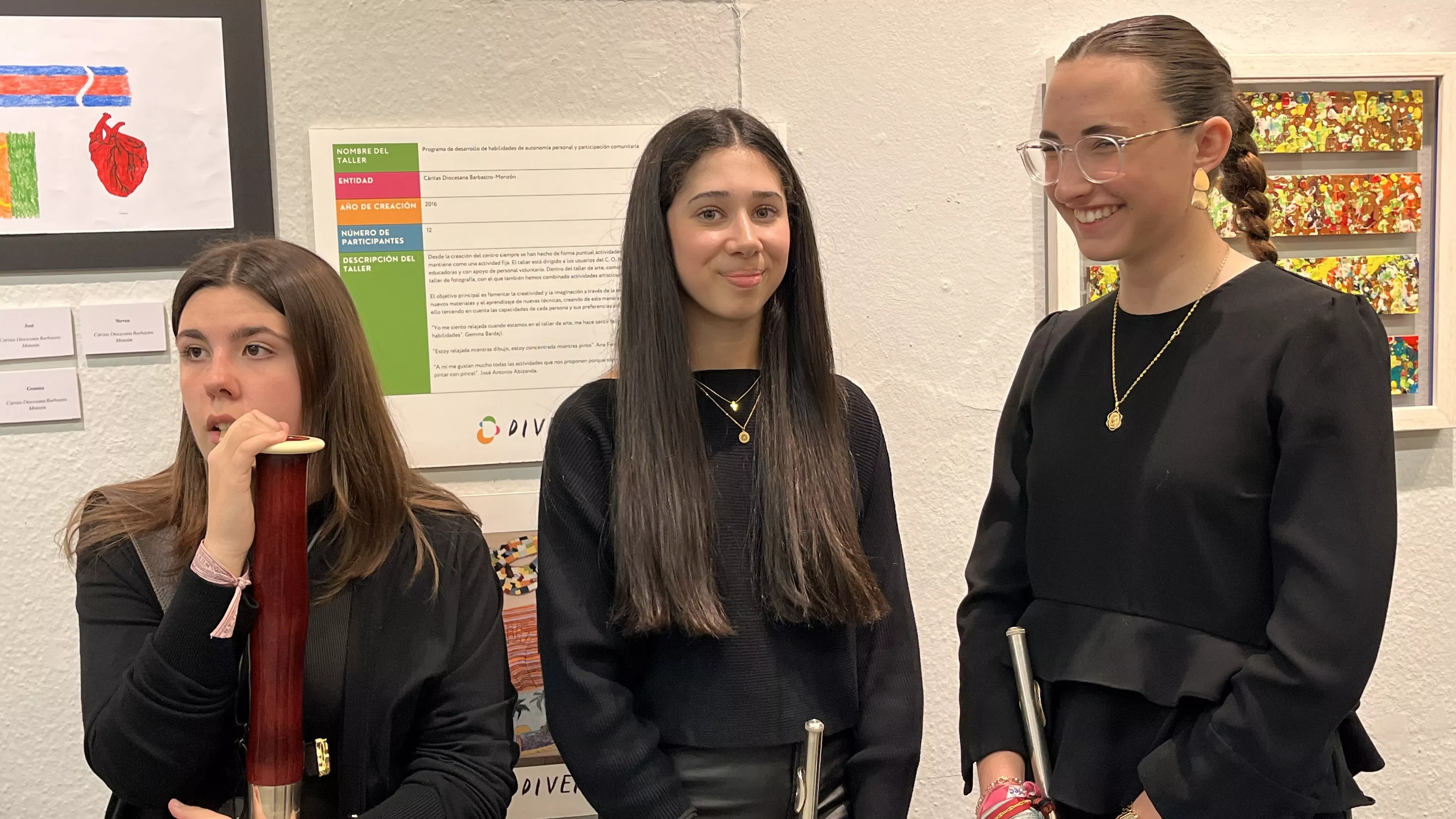 Inauguración de la exposición de las obras presentadas a Diversario 2024. Foto Mercedes Manterola