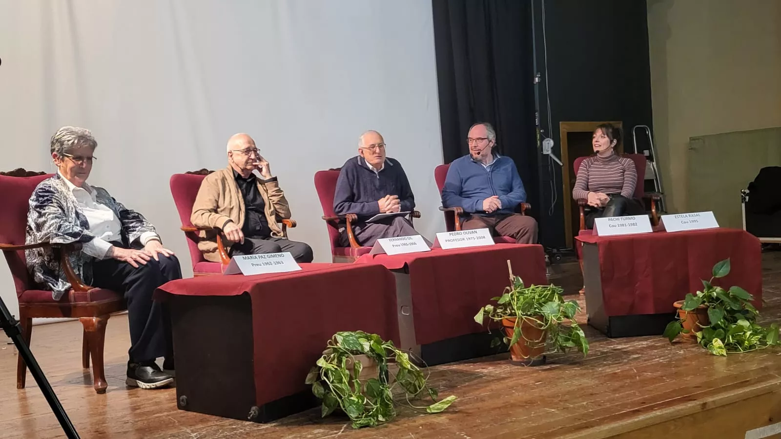 Inauguración del salón de actos del Ramón y Cajal como Ángela Martín Casabiel