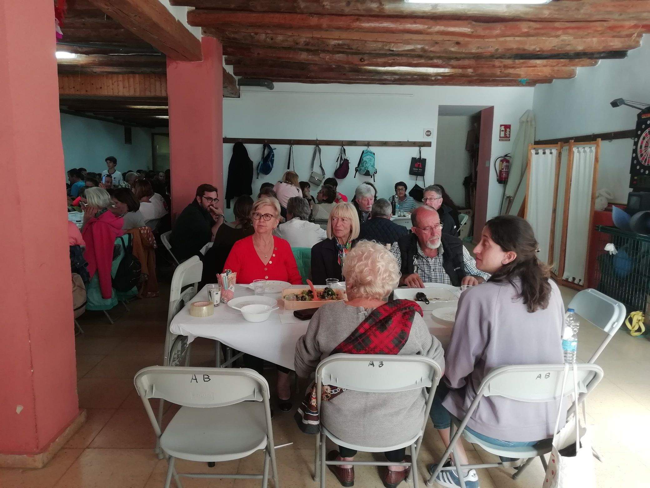 Comida en torno a las setas en Biscarrués