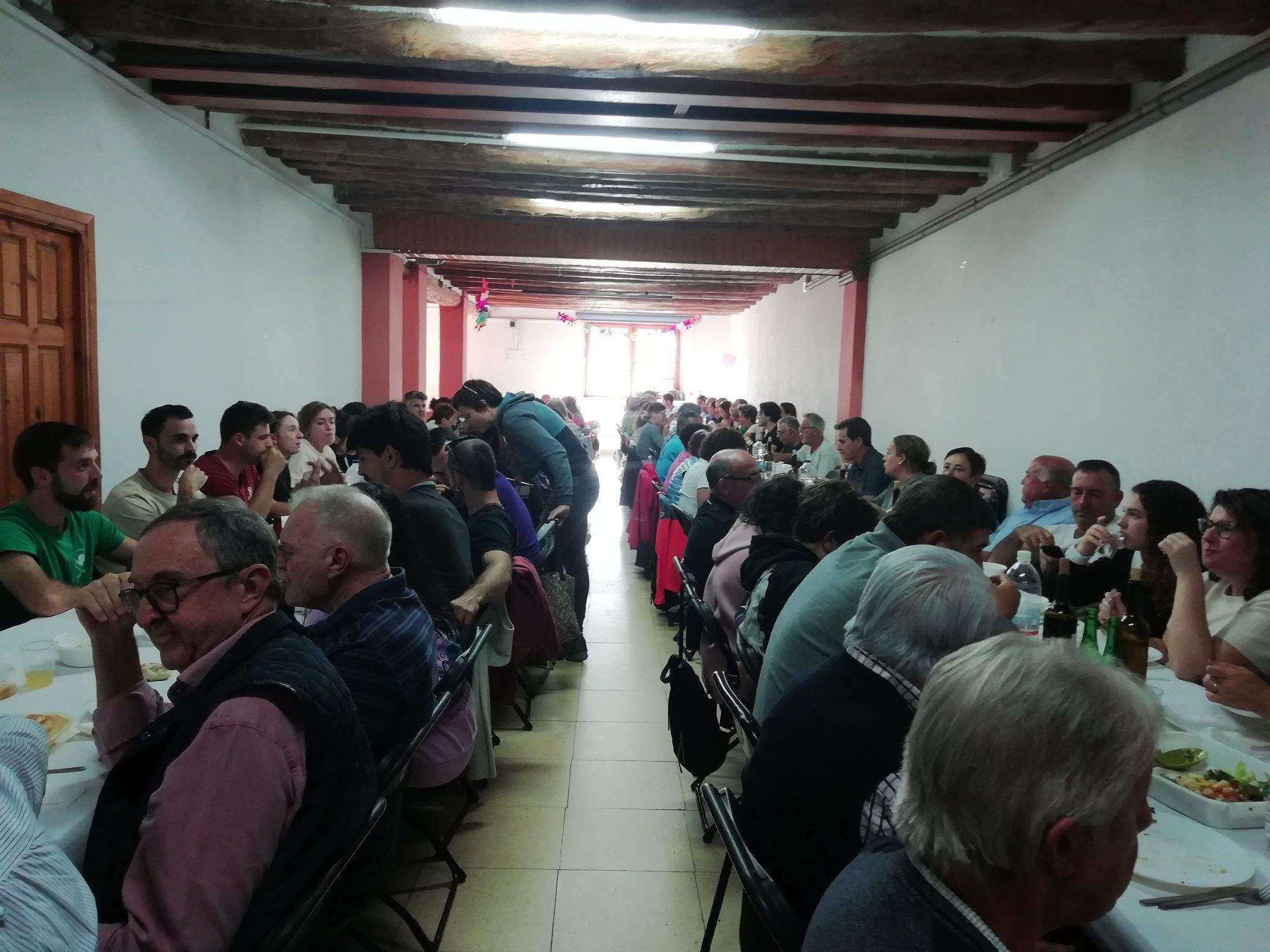 Comida en torno a las setas en Biscarrués