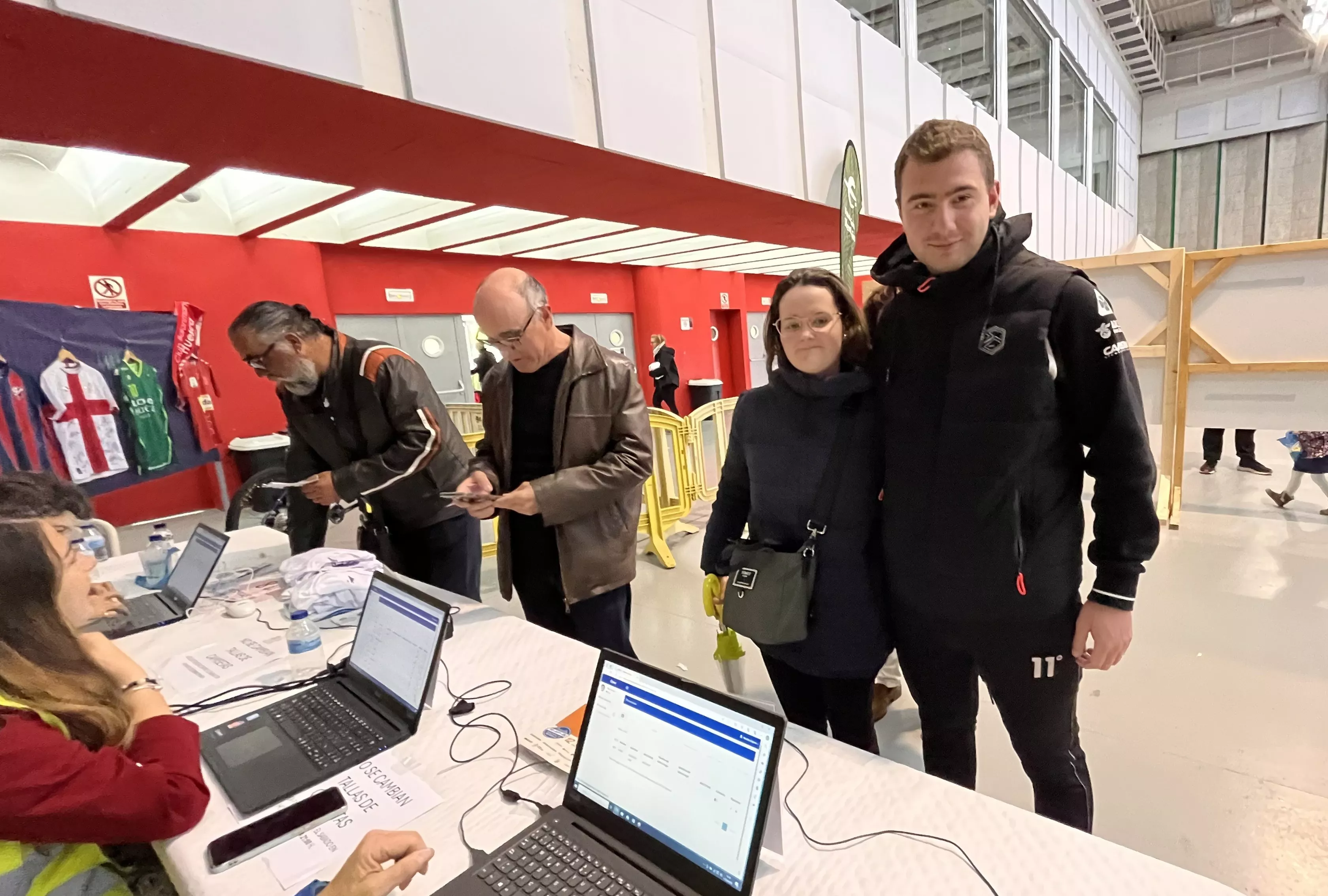 Premarcha Aspace 2024 en el Palacio de Congresos de Huesca. Foto Mercedes Manterola