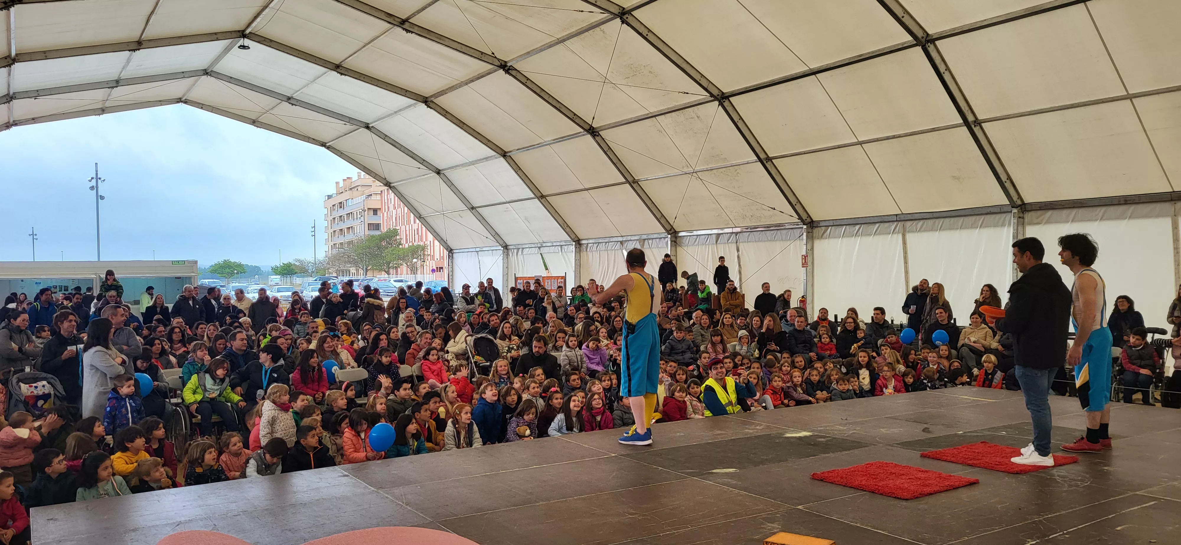 Premarcha Aspace 2024 en el Palacio de Congresos de Huesca. Foto Mercedes Manterola