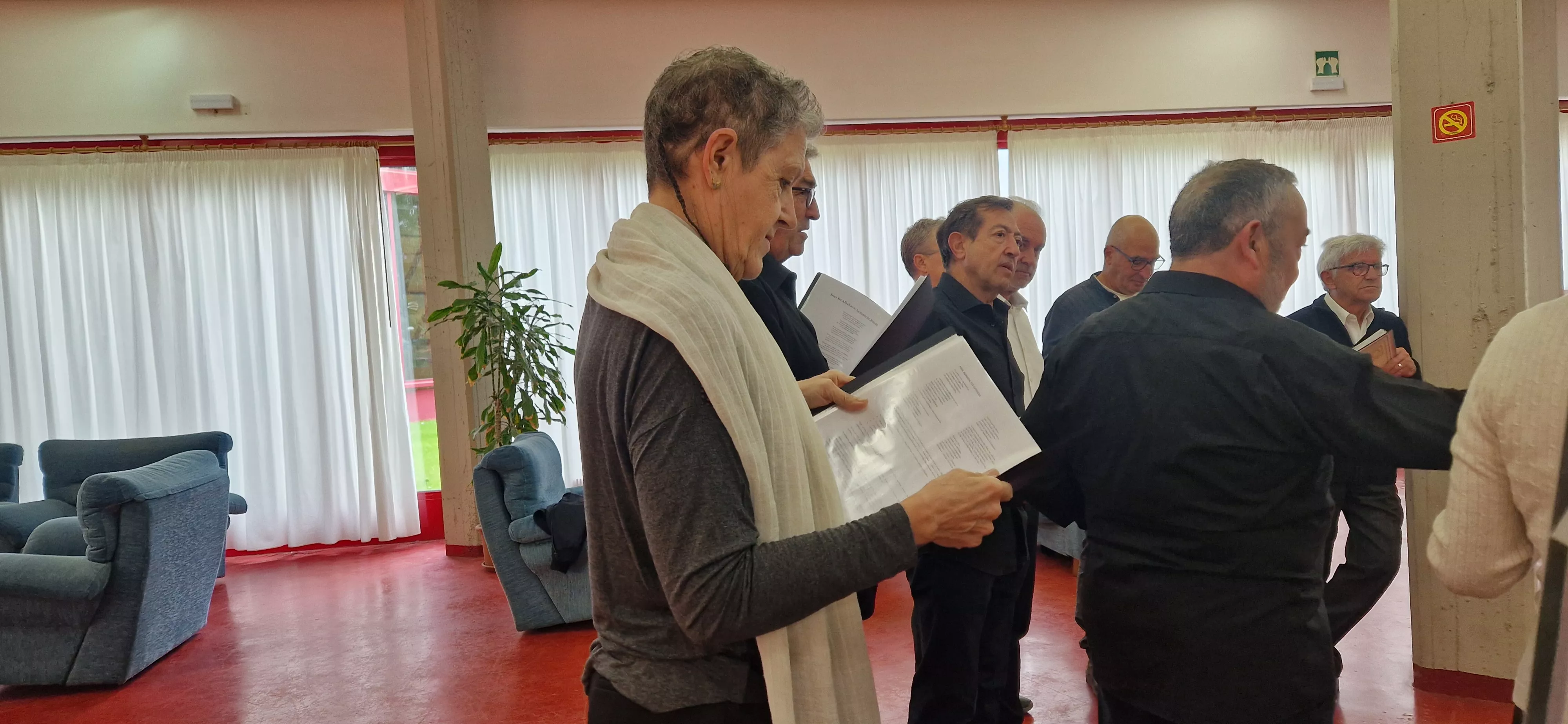 El Coro de la Universidad Ciudadana en la Residencia Ciudad de Huesca. Foto Myriam Martínez