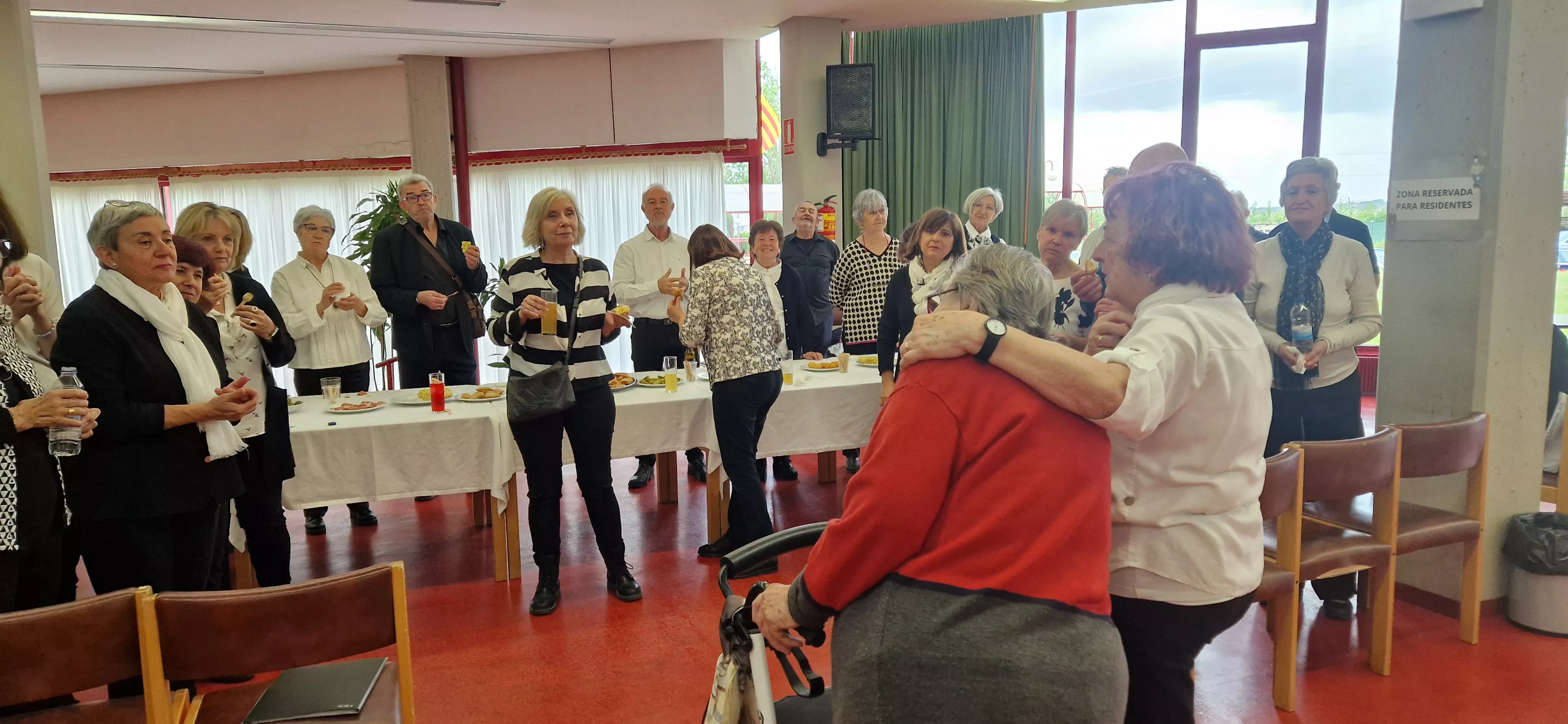 El Coro de la Universidad Ciudadana en la Residencia Ciudad de Huesca. Foto Myriam Martínez