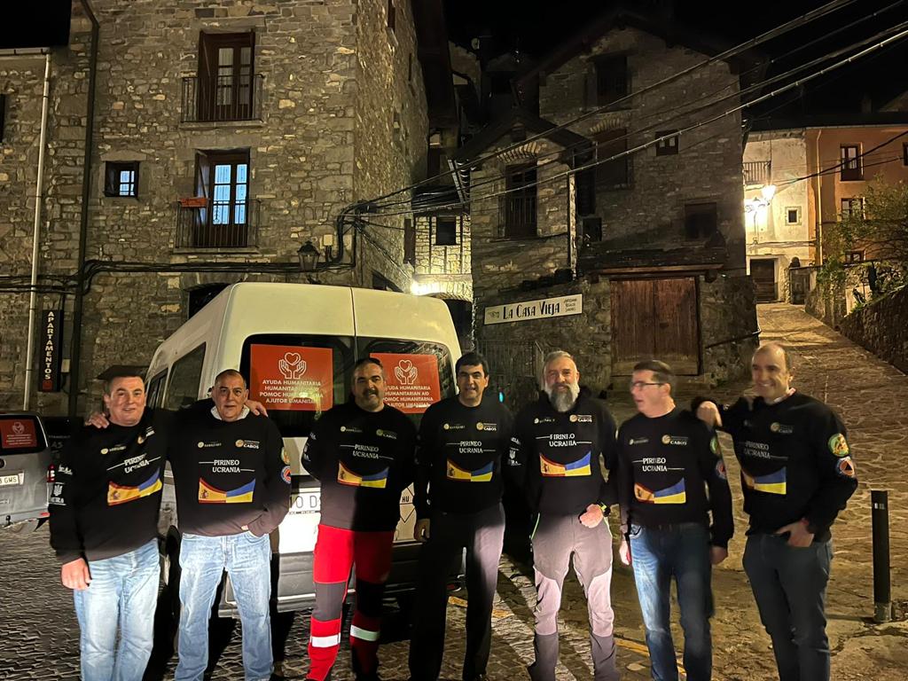 Partida de la primera expedición hacia Ucrania el 31 de marzo.