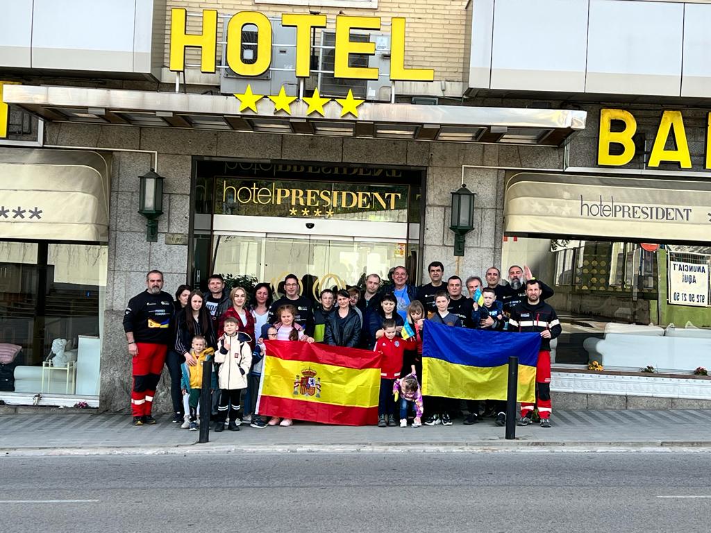 Primera expedición a Ucrania en marzo con ucranianos de vuelta para ponerse a salvo en España.