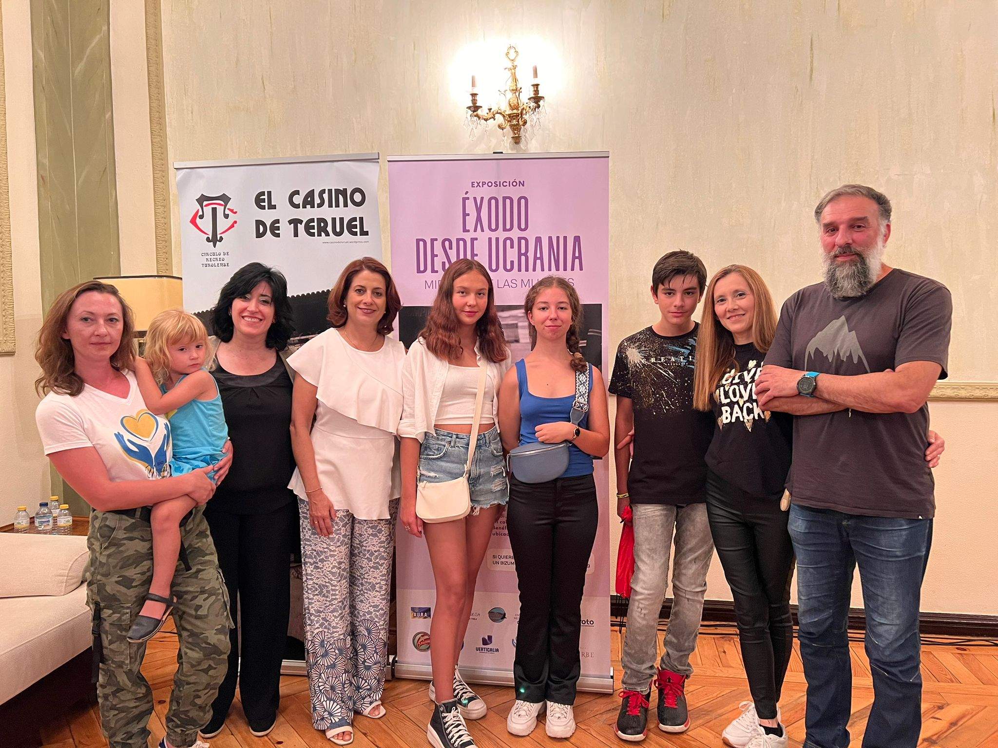 Primera expedición a Ucrania en marzo con ucranianos de vuelta para ponerse a salvo en España.