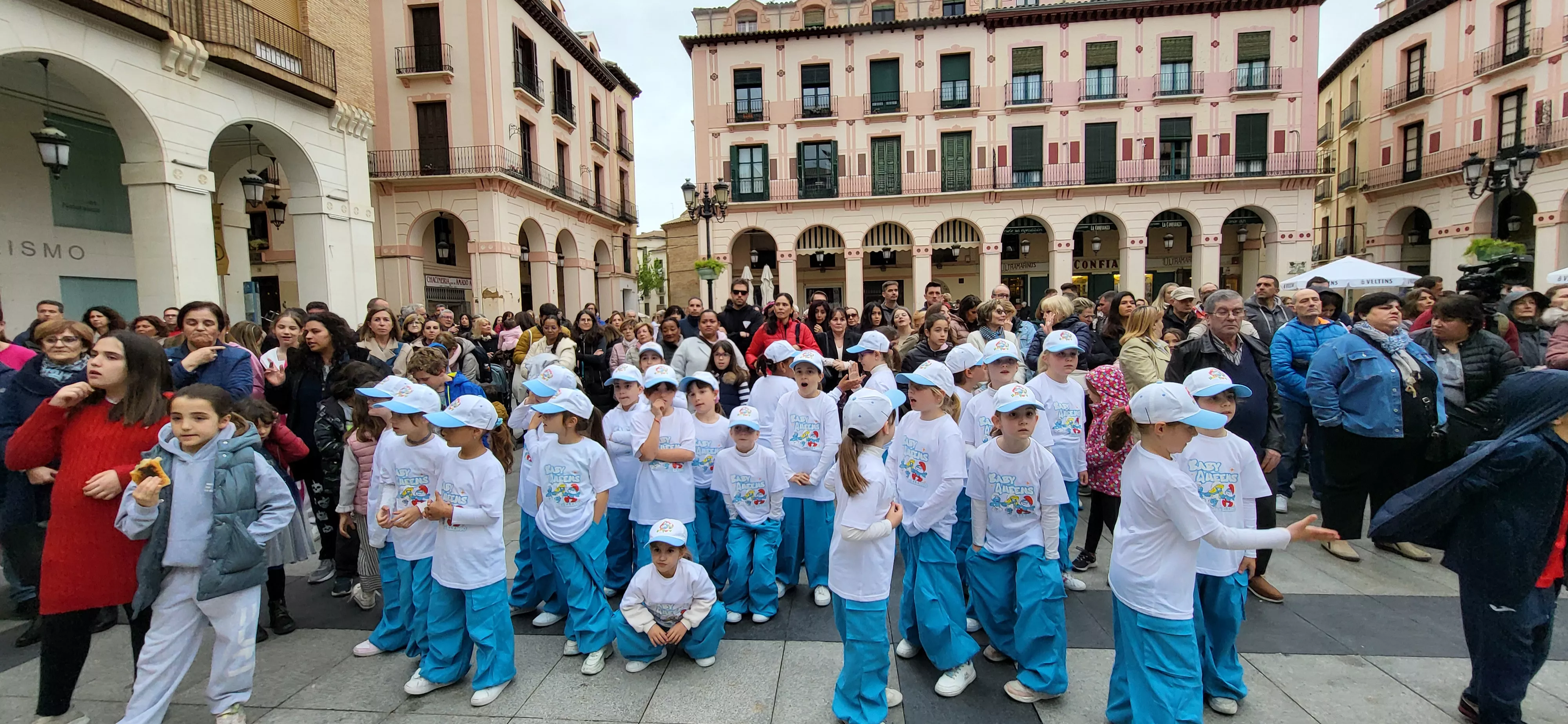 Celebración del Día Internacional de la Danza en Huesca. Foto Mercedes Manterola