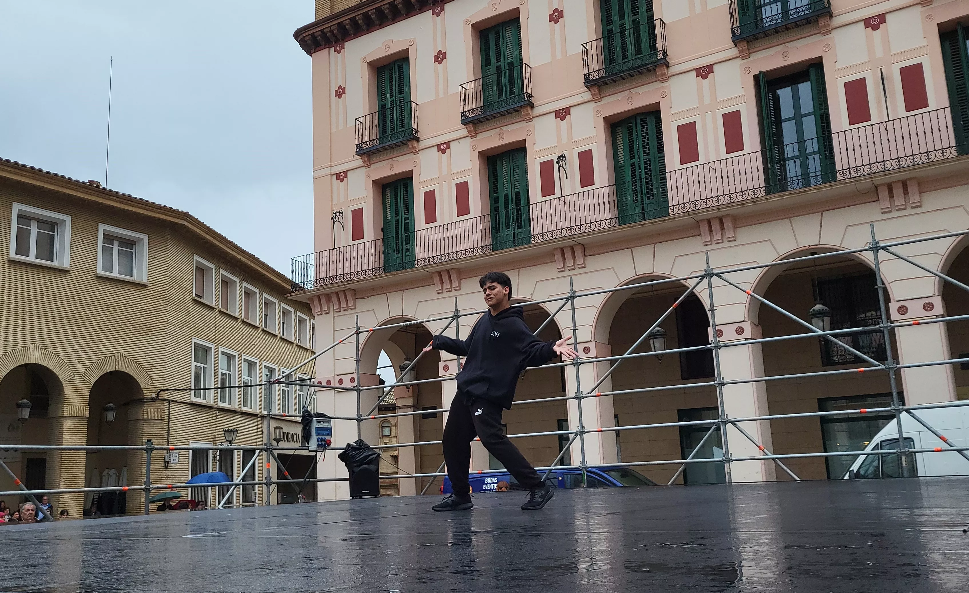 Celebración del Día Internacional de la Danza en Huesca. Foto Mercedes Manterola