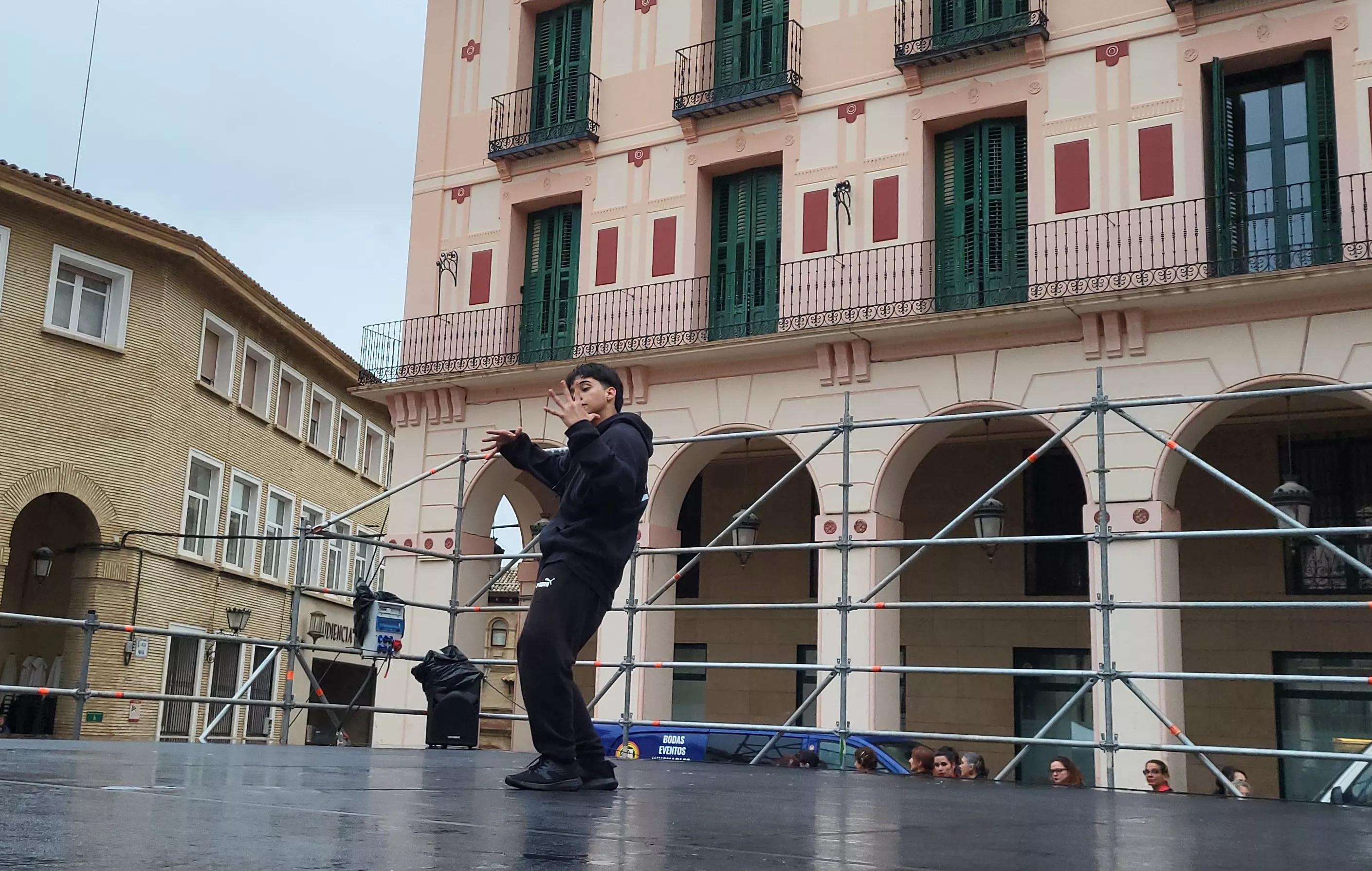 Celebración del Día Internacional de la Danza en Huesca. Foto Mercedes Manterola