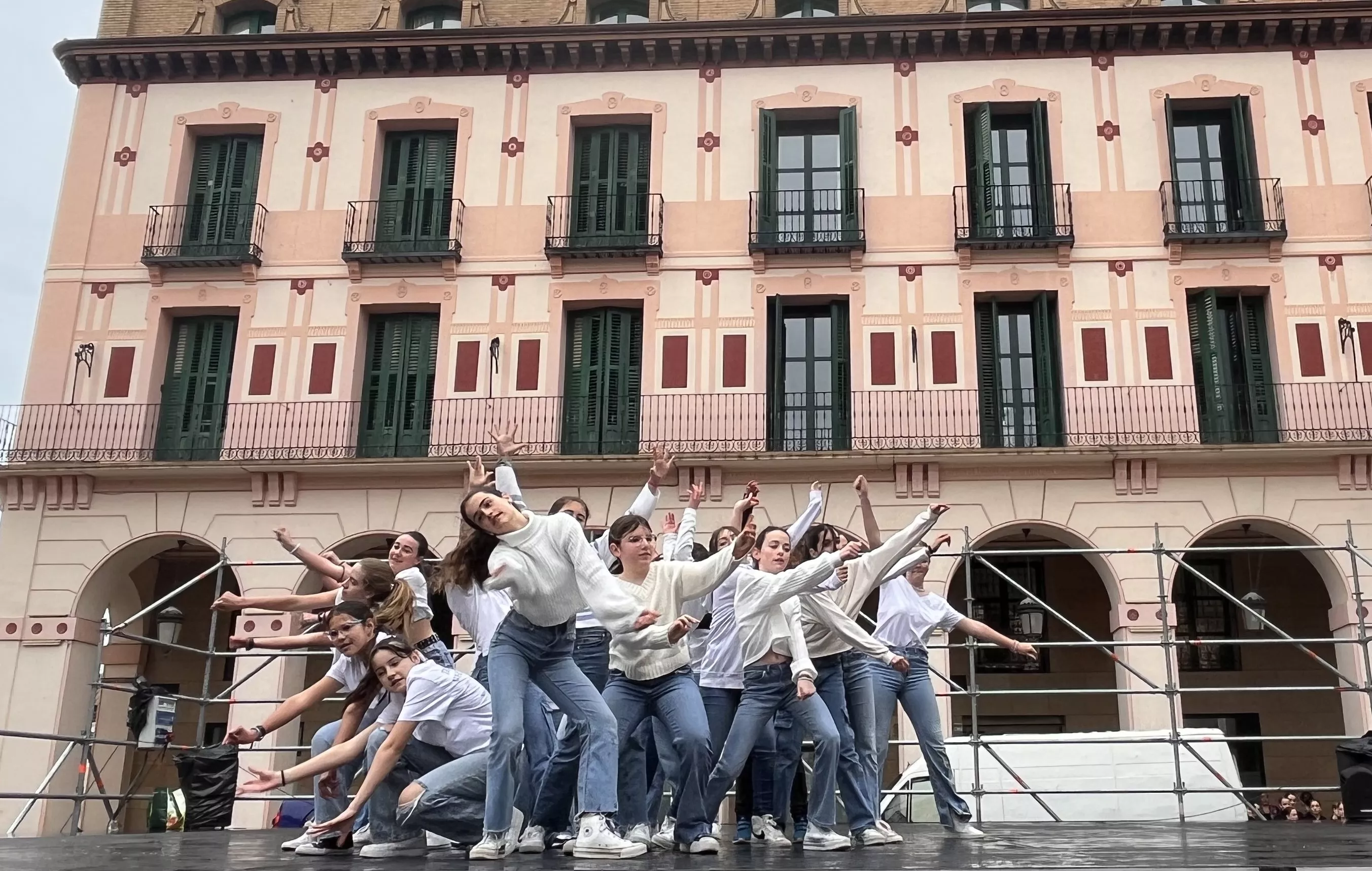Celebración del Día Internacional de la Danza en Huesca. Foto Mercedes Manterola