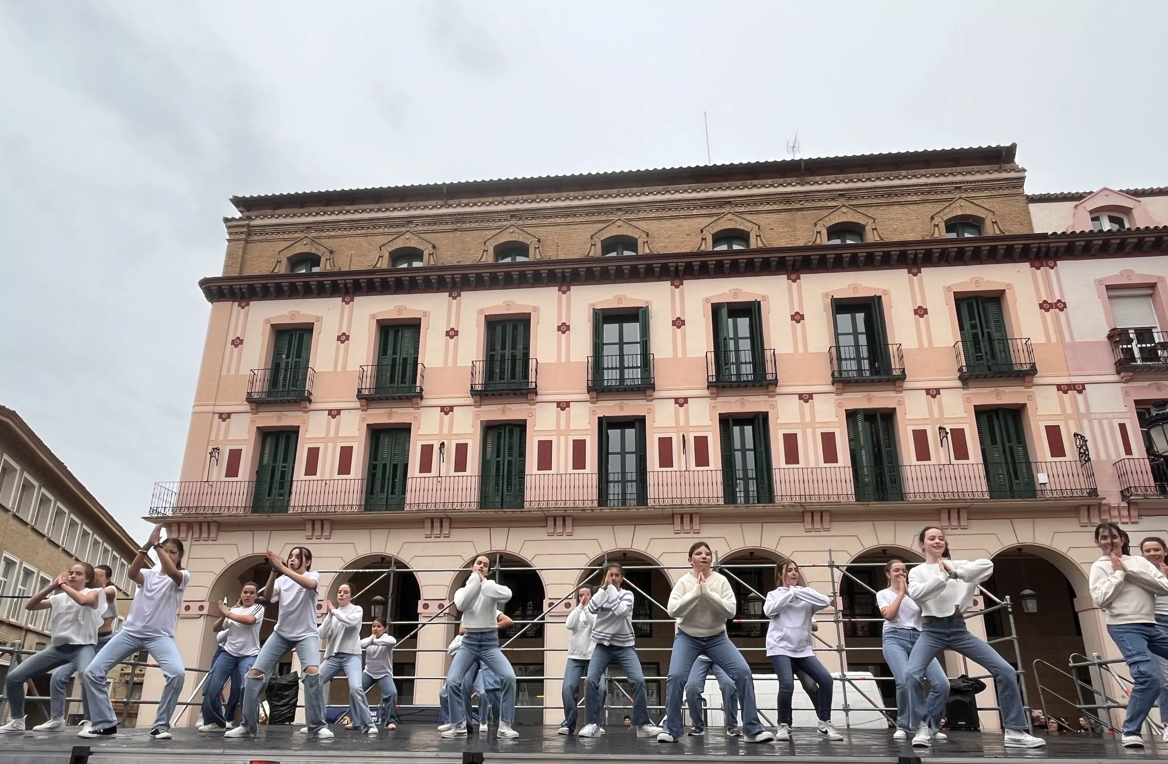 Celebración del Día Internacional de la Danza en Huesca. Foto Mercedes Manterola
