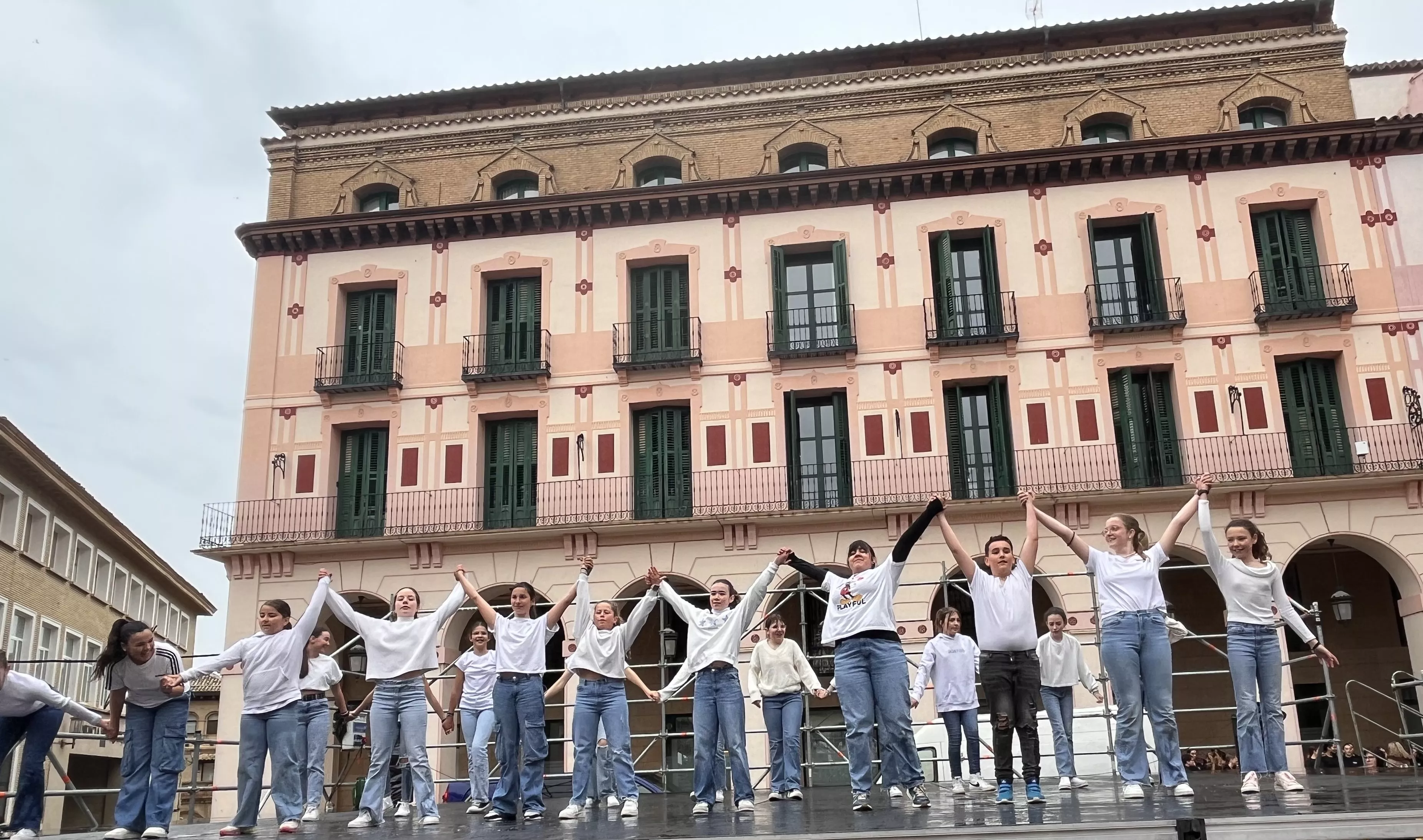 Celebración del Día Internacional de la Danza en Huesca. Foto Mercedes Manterola