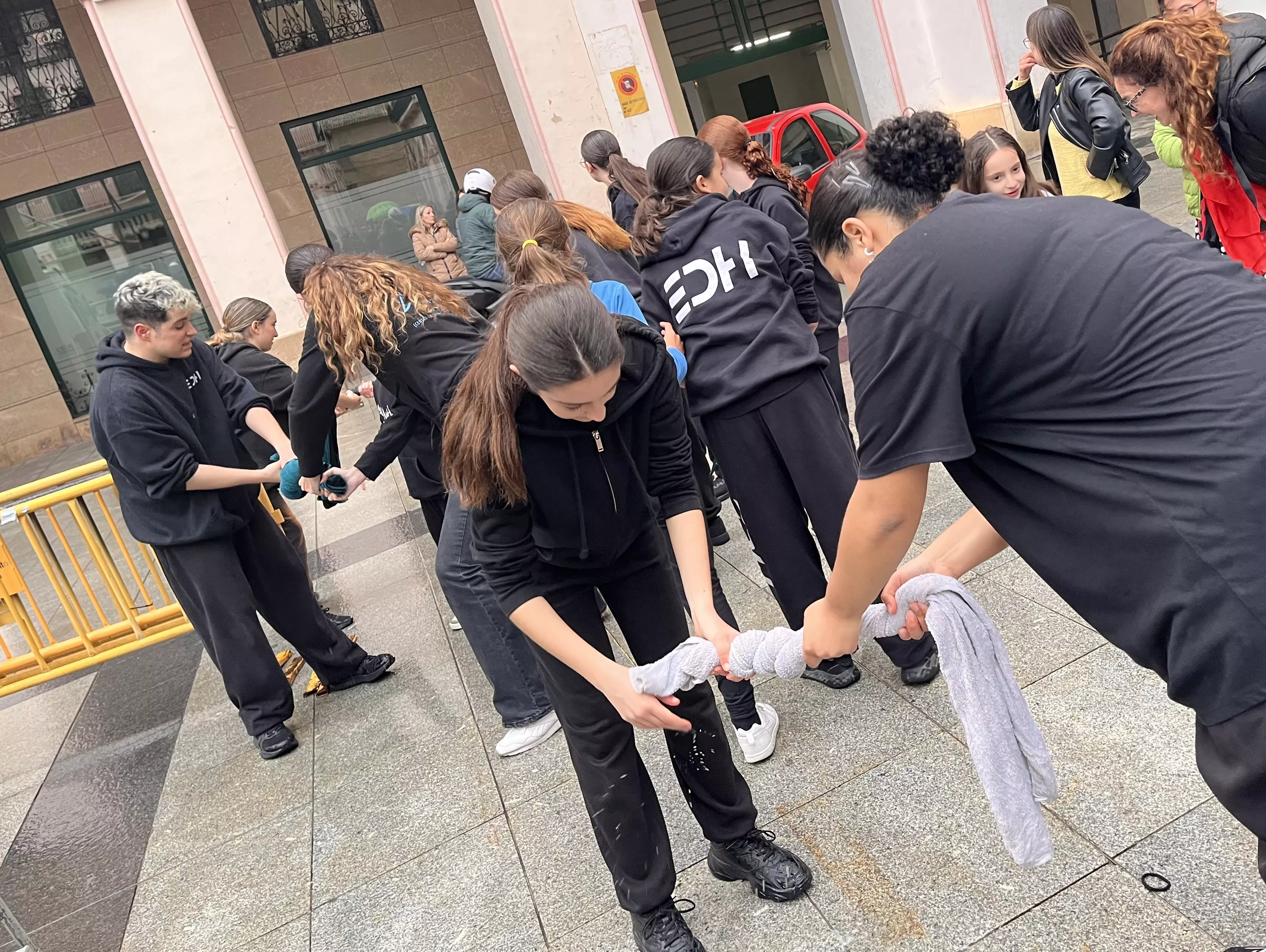 Celebración del Día Internacional de la Danza en Huesca. Foto Mercedes Manterola