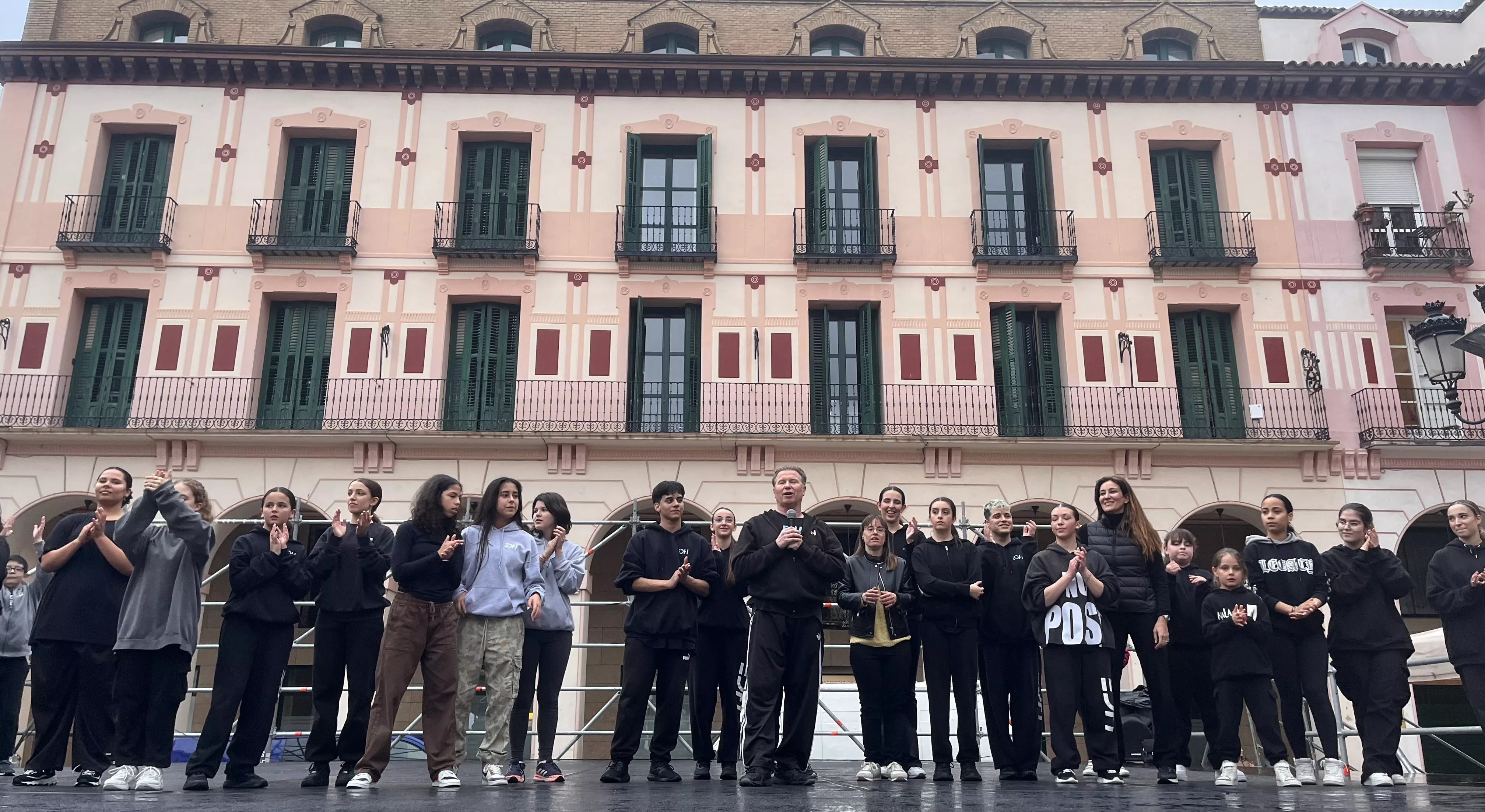 Celebración del Día Internacional de la Danza en Huesca. Foto Mercedes Manterola