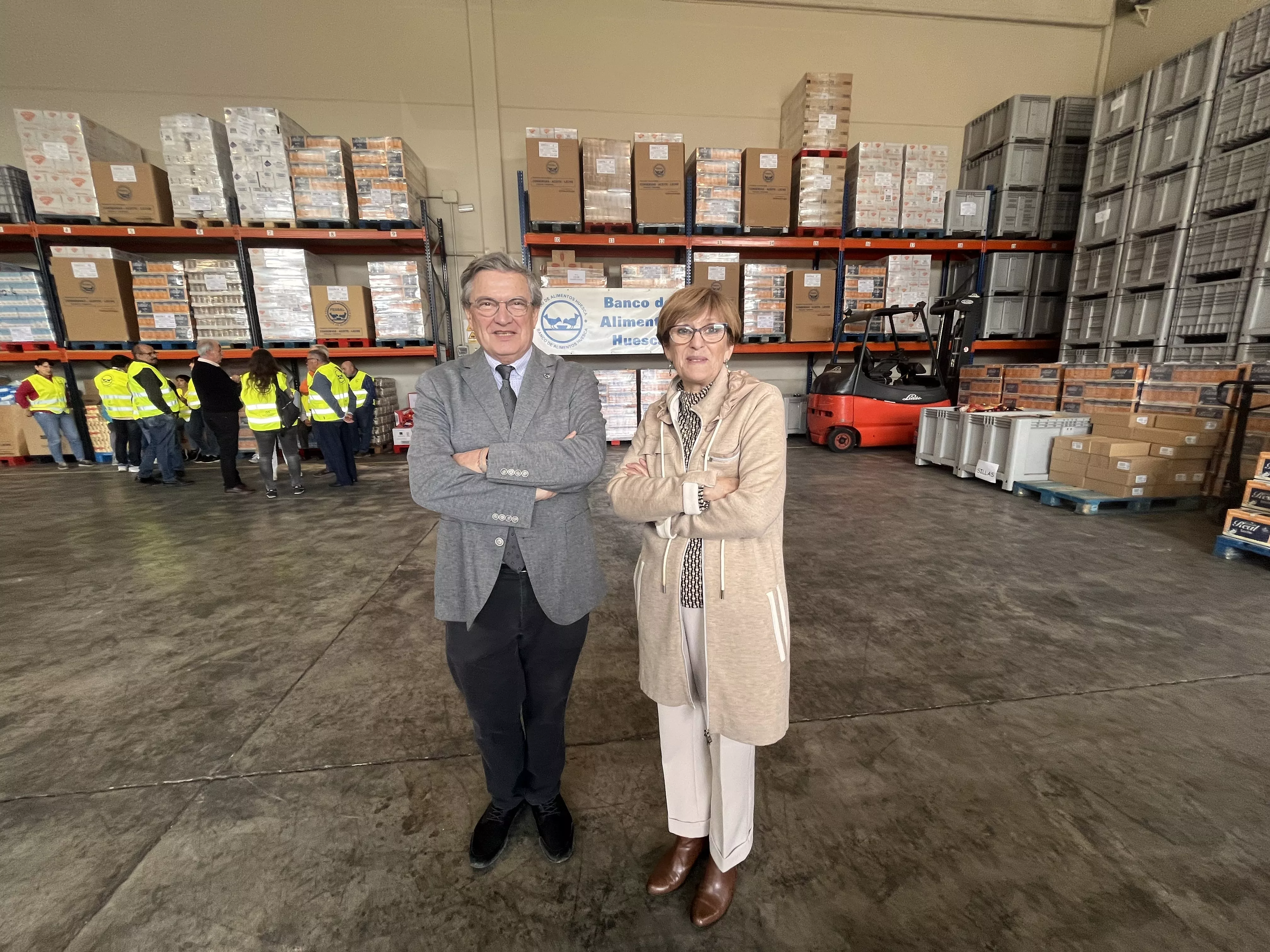Visita de la Reina Sofía al Banco de Alimentos de Huesca. Foto Mercedes Manterola