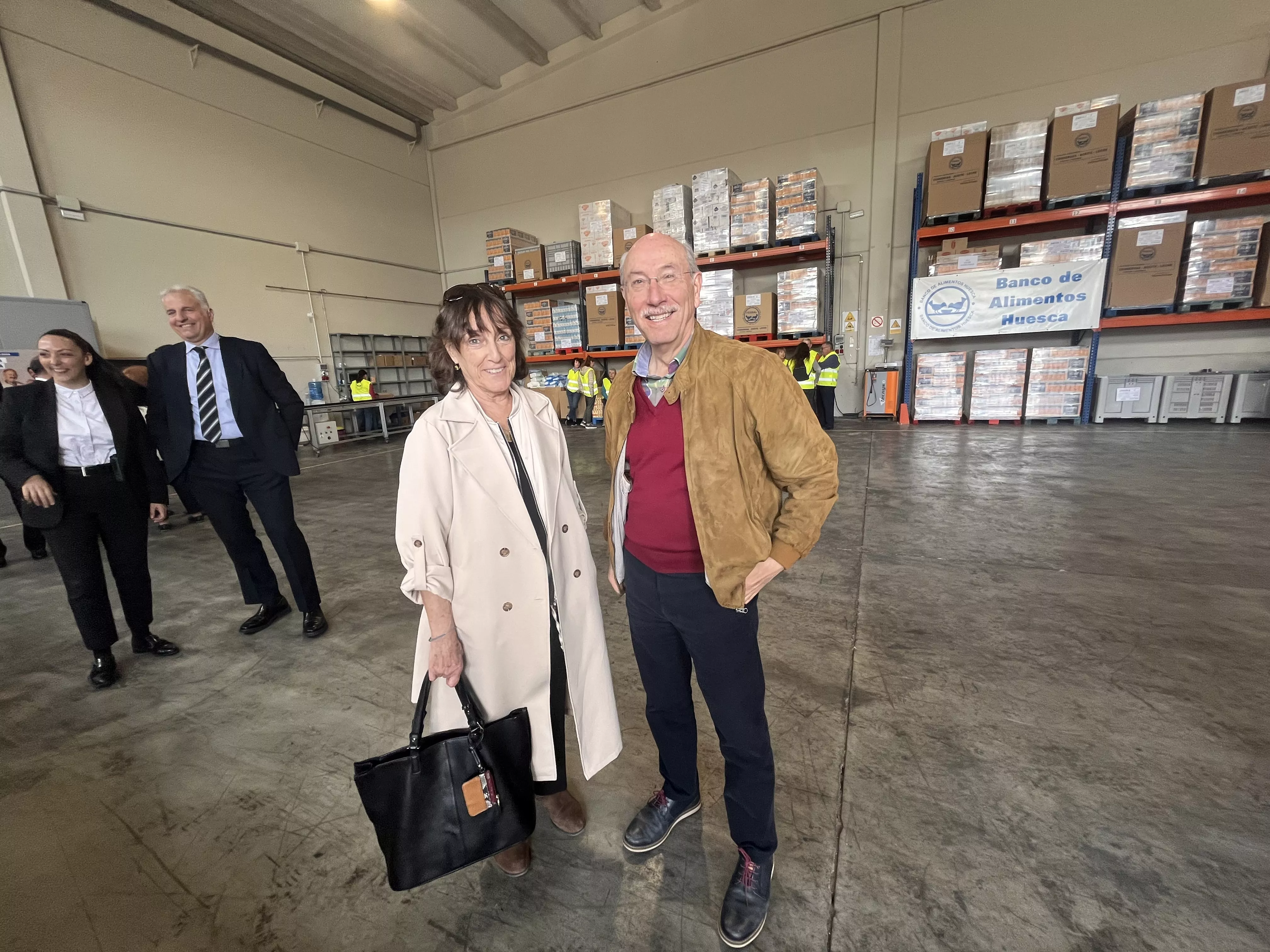 Visita de la Reina Sofía al Banco de Alimentos de Huesca. Foto Mercedes Manterola