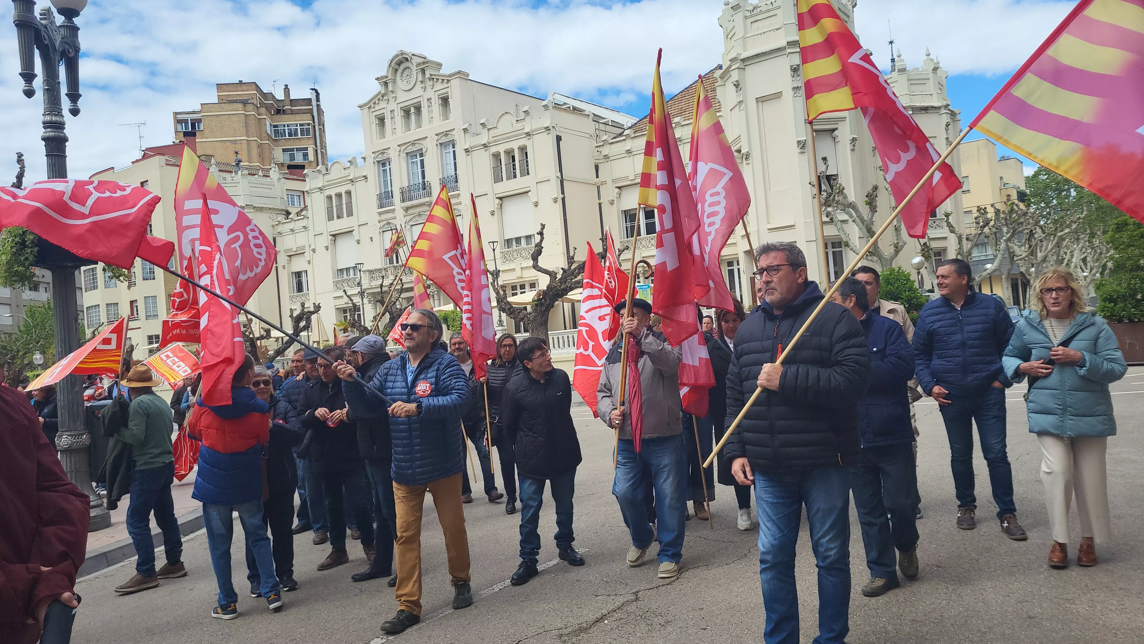 Manifestación del 1º de Mayo de UGT y CCOO en Huesca. Foto Mercedes Manterola