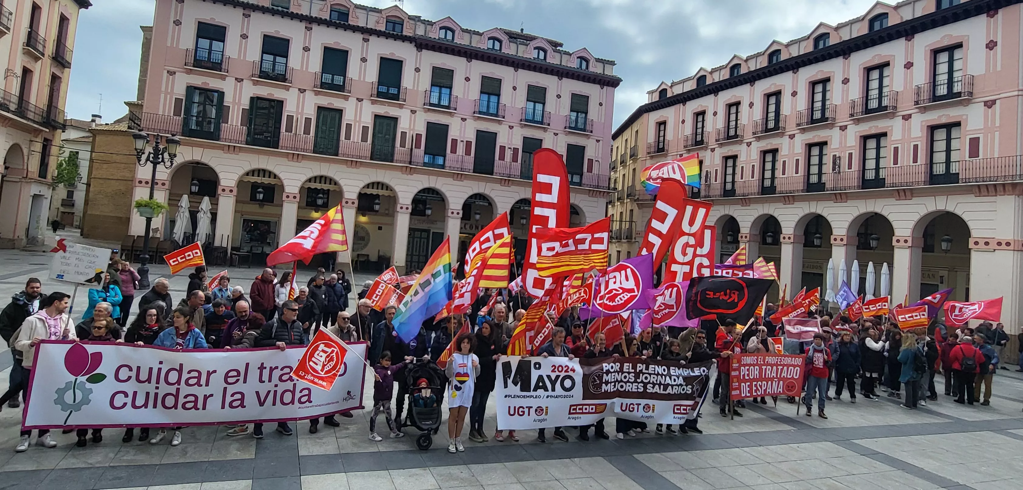 Manifestación del 1º de Mayo de UGT y CCOO en Huesca. Foto Mercedes Manterola