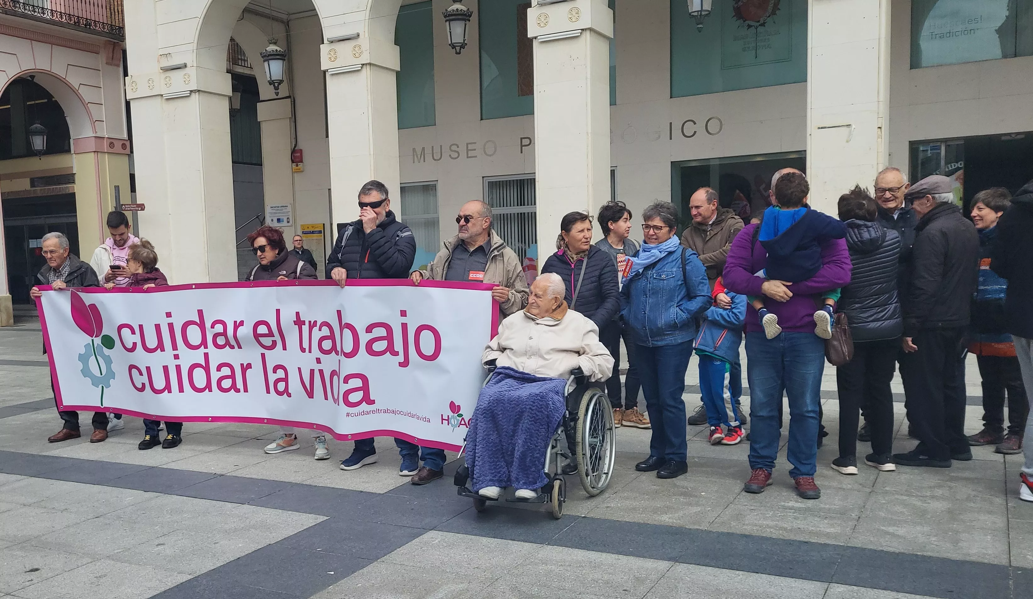 Manifestación del 1º de Mayo de UGT y CCOO en Huesca. Foto Mercedes Manterola