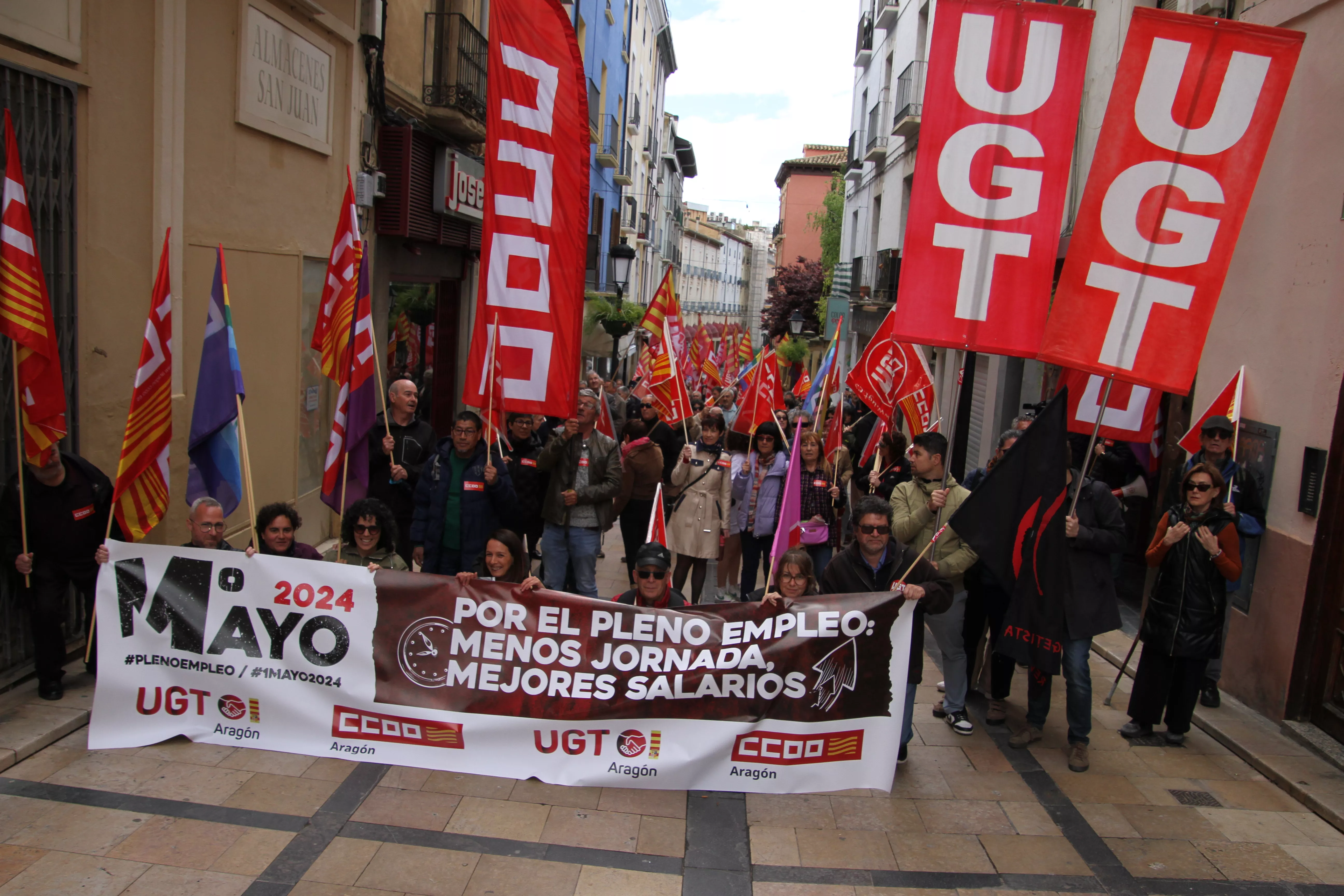 Manifestación del 1º de Mayo de UGT y CCOO en Huesca. Foto Carlos Neofato