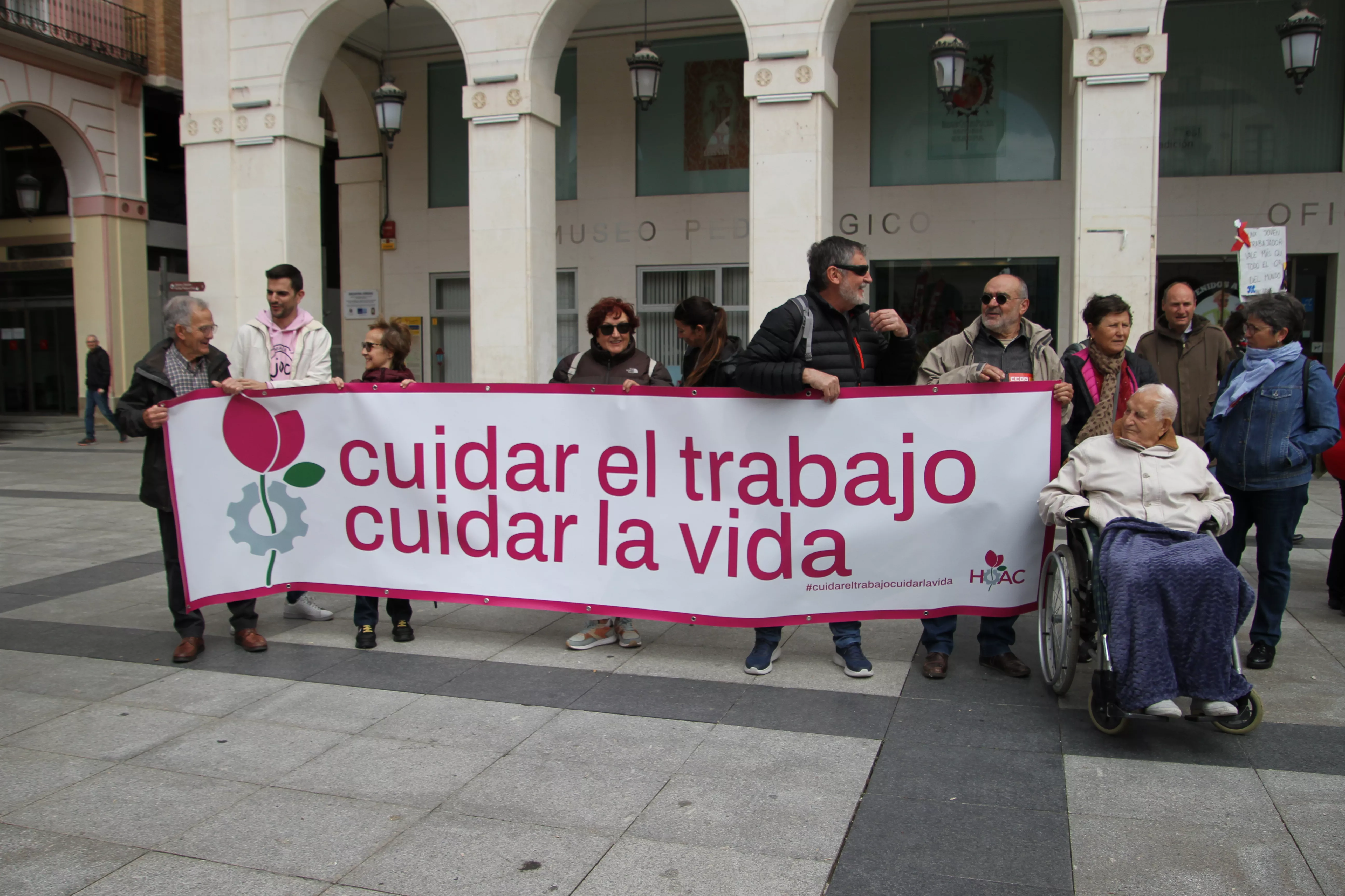 Manifestación del 1º de Mayo de UGT y CCOO en Huesca. Foto Carlos Neofato