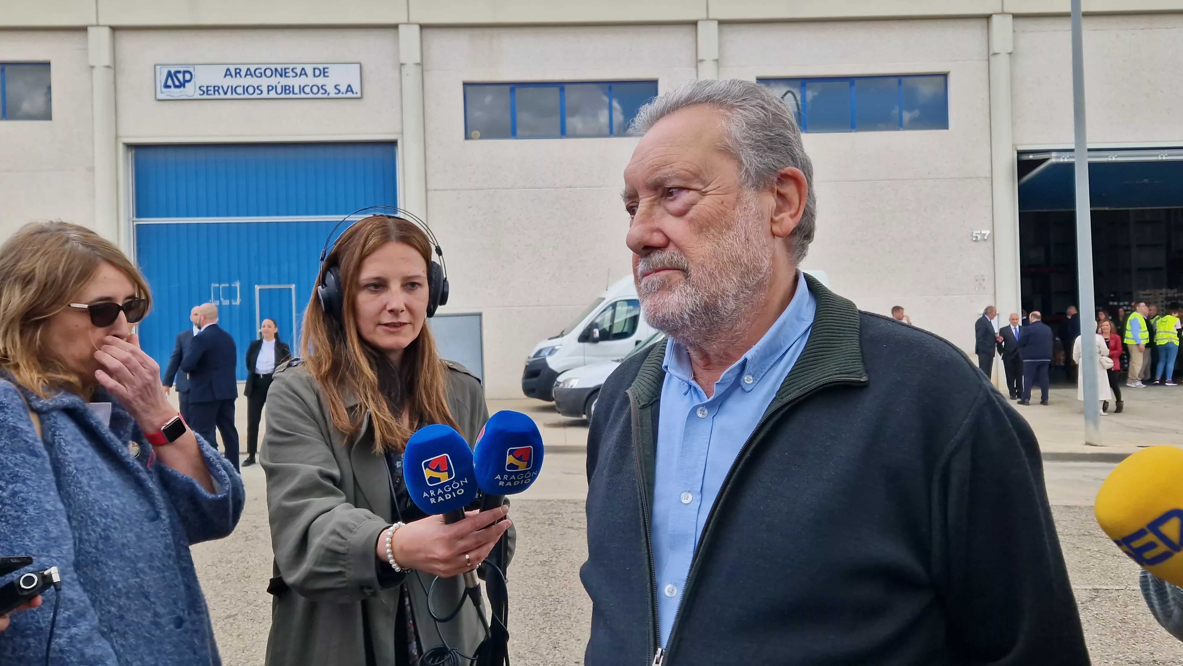 Visita de la Reina Sofía al Banco de Alimentos de Huesca. Foto Myriam Martínez