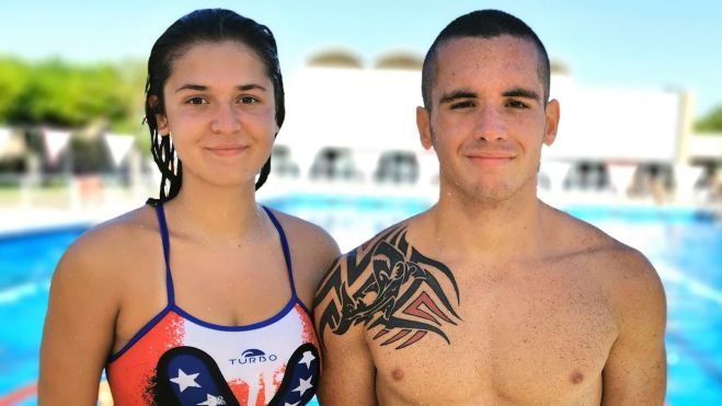 Ariadna junto a su amigo y compañero Adrián Longarón. Ariadna junto a su amigo y compañero Adrián Longarón.