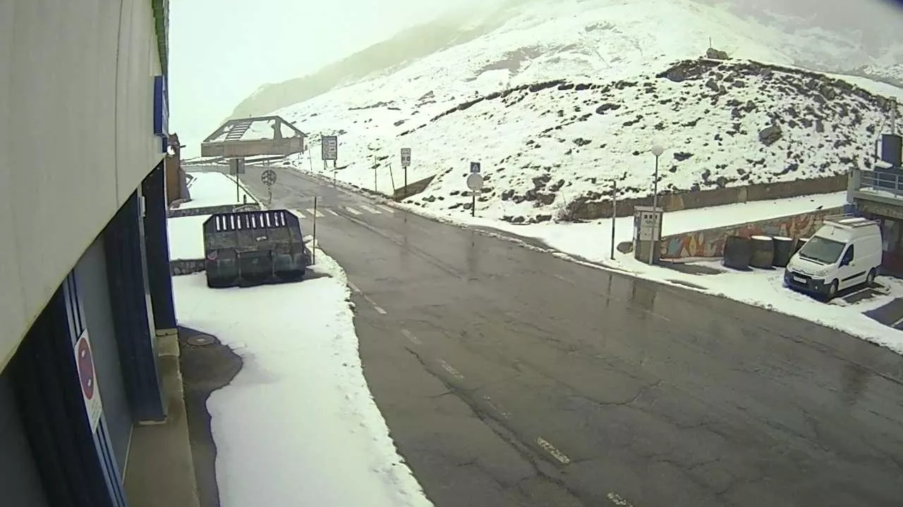 Frontera del puerto del Portalet.