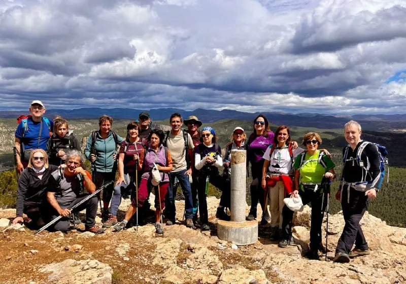 El grupo de montañeros en la excursión