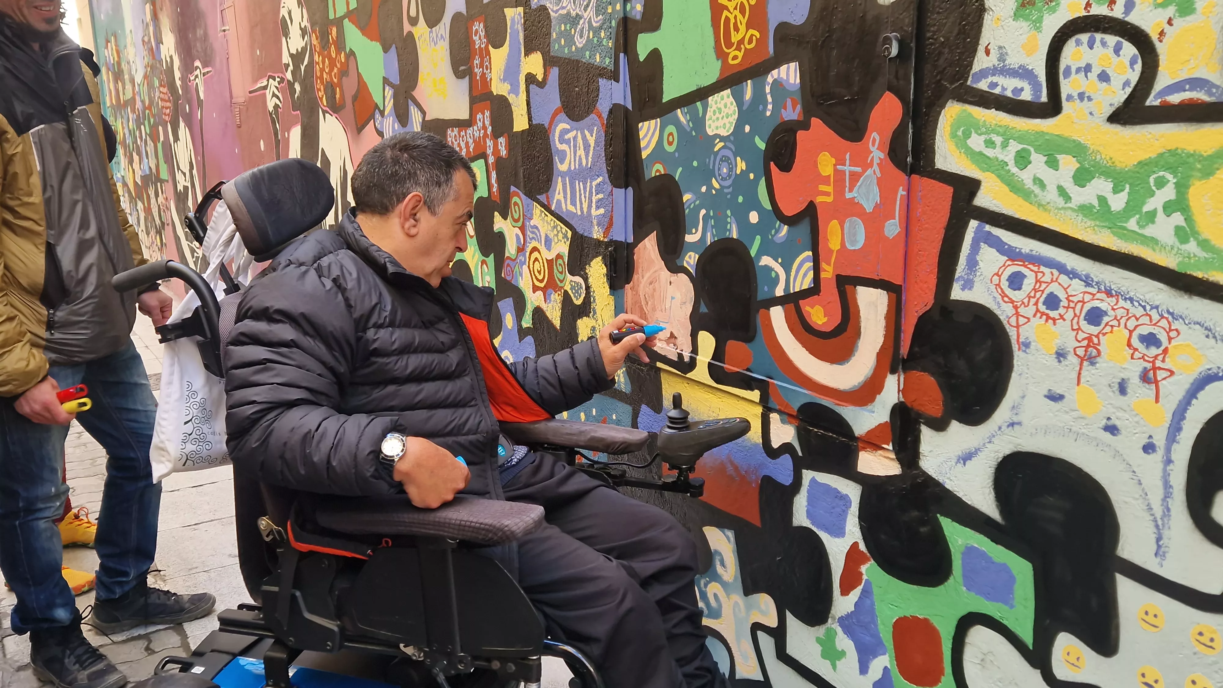 Primer mural colaborativo de Diversario. Foto Myriam Martínez