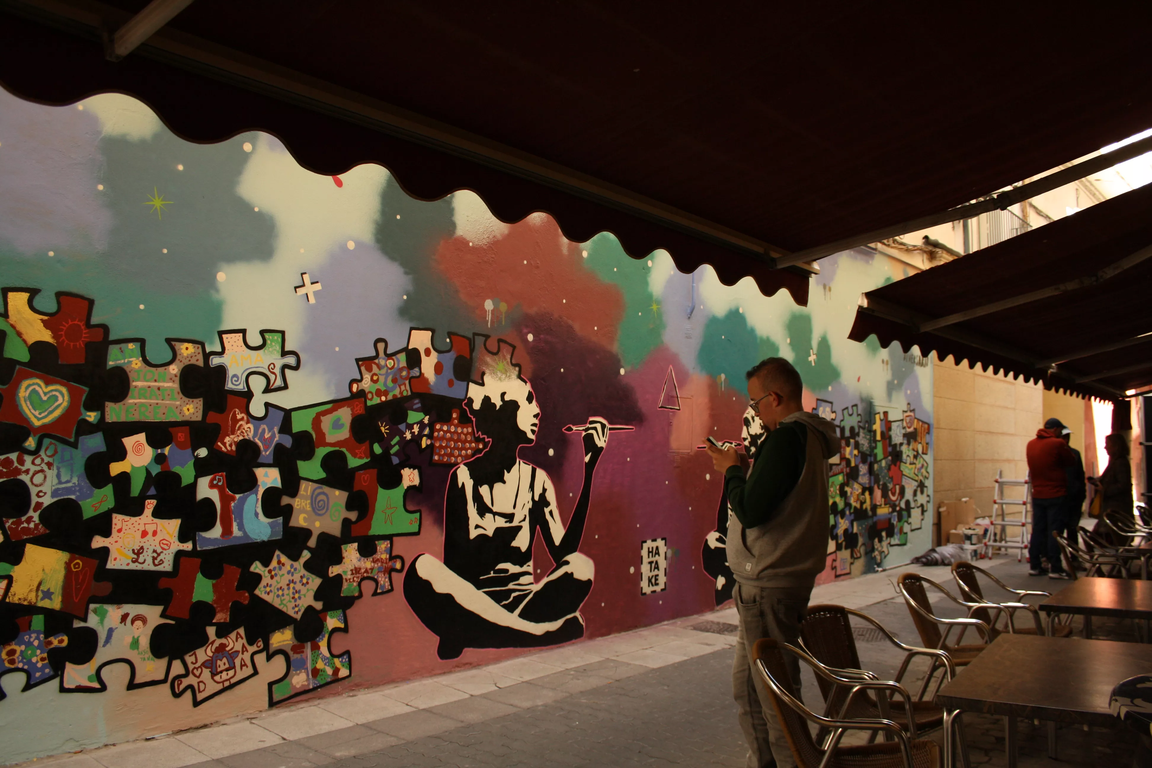 Primer mural colaborativo de Diversario. Foto Meliza Armoa 