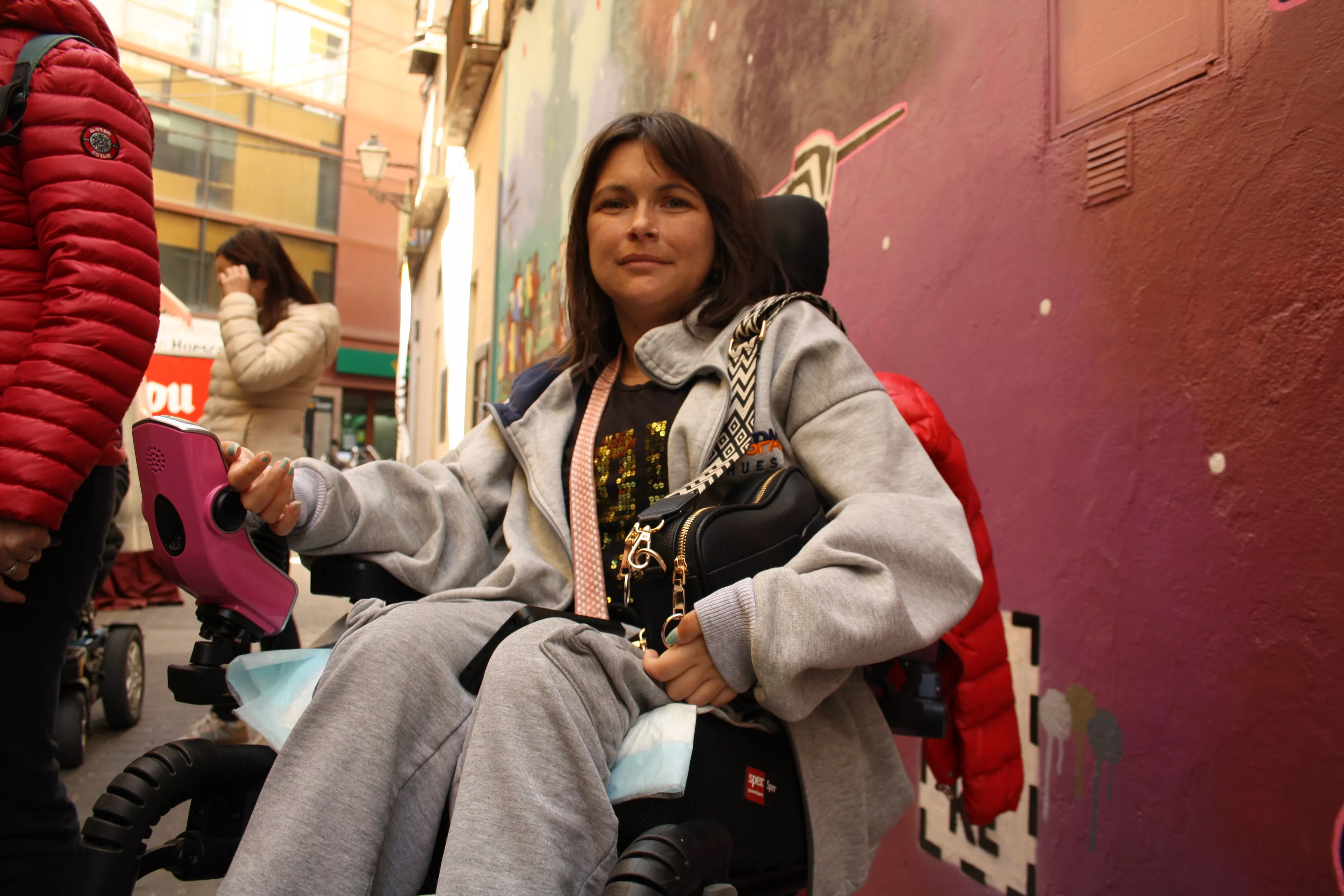 Primer mural colaborativo de Diversario. Foto Meliza Armoa