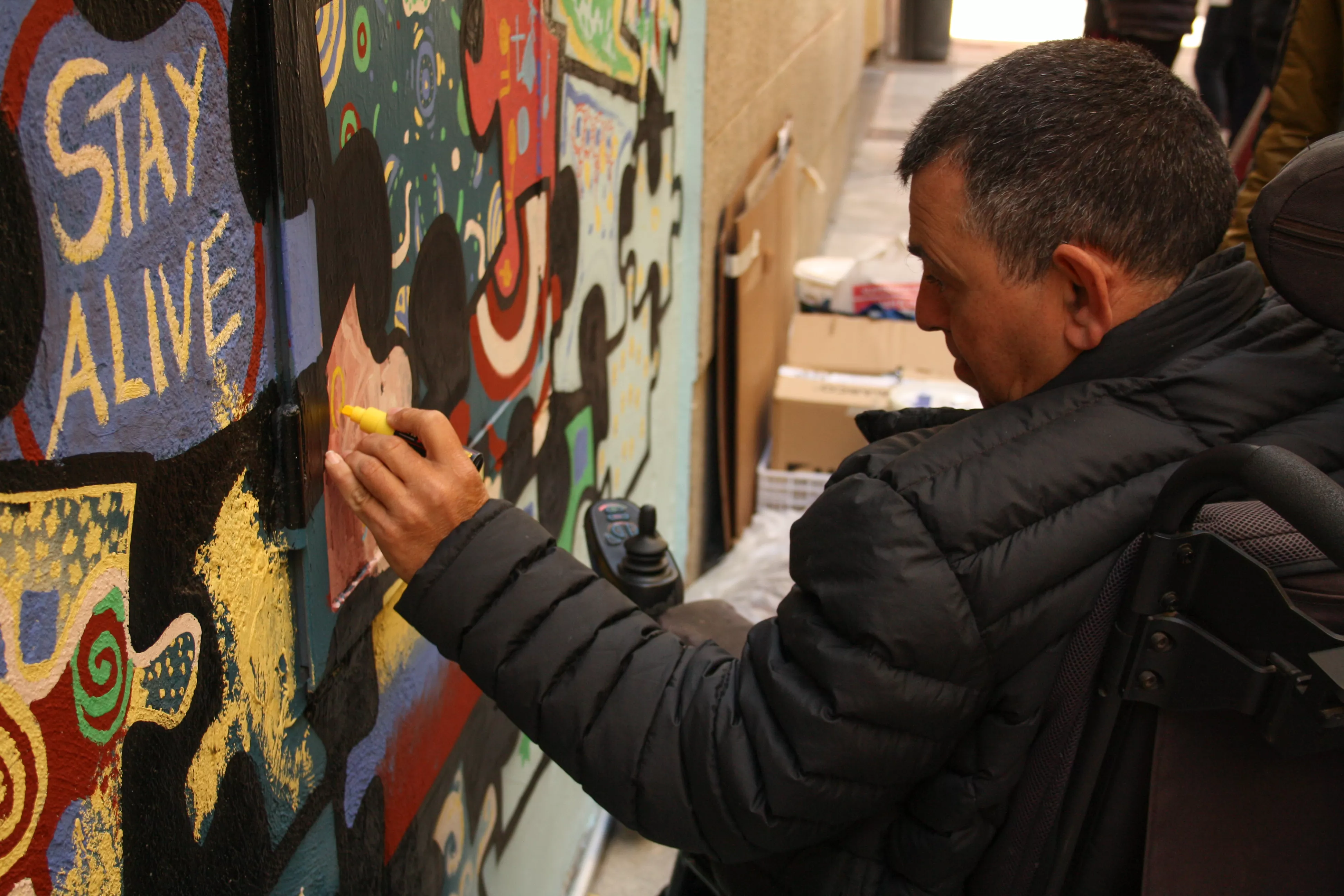 Primer mural colaborativo de Diversario. Foto Meliza Armoa 