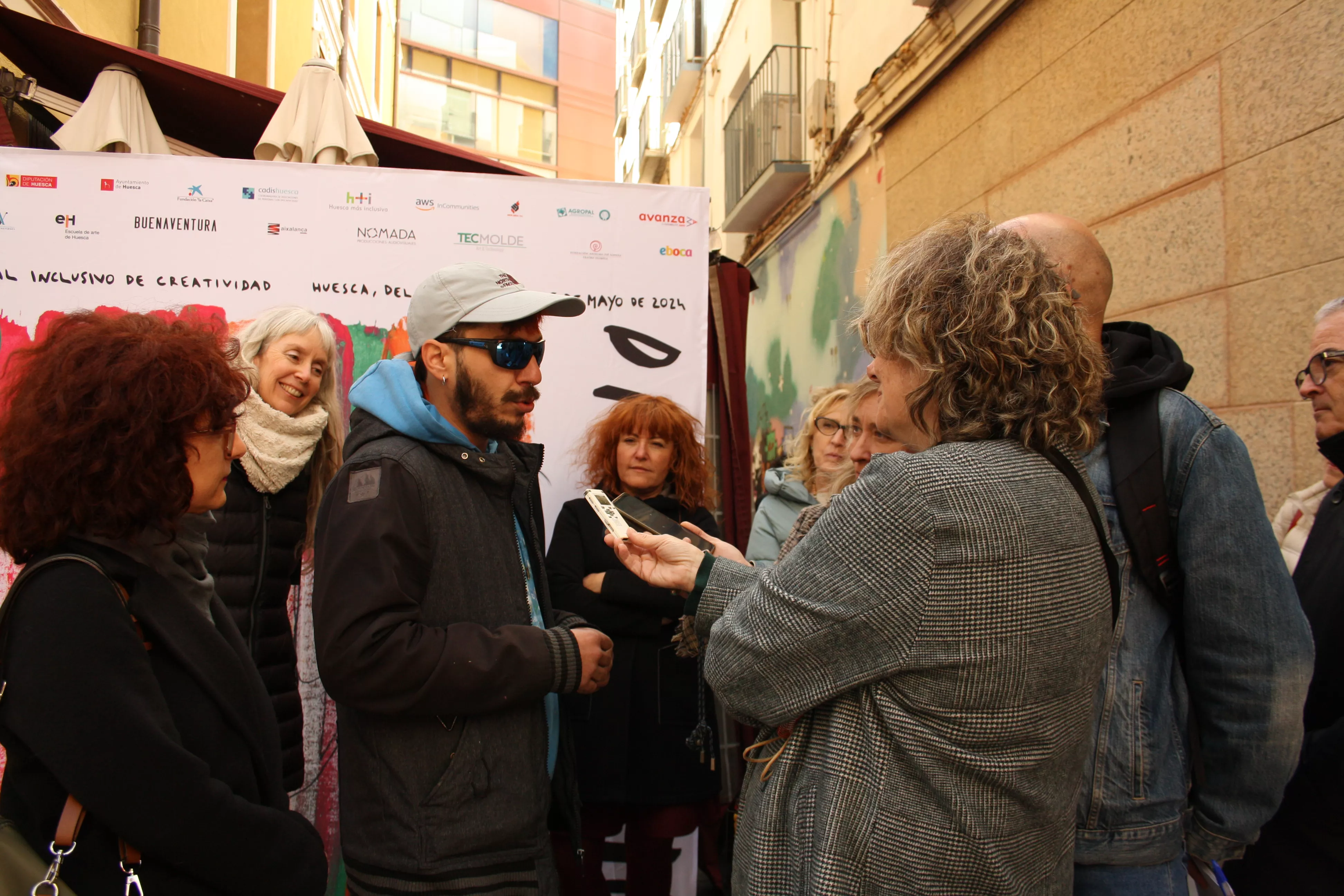 Primer mural colaborativo de Diversario. Foto Meliza Armoa 