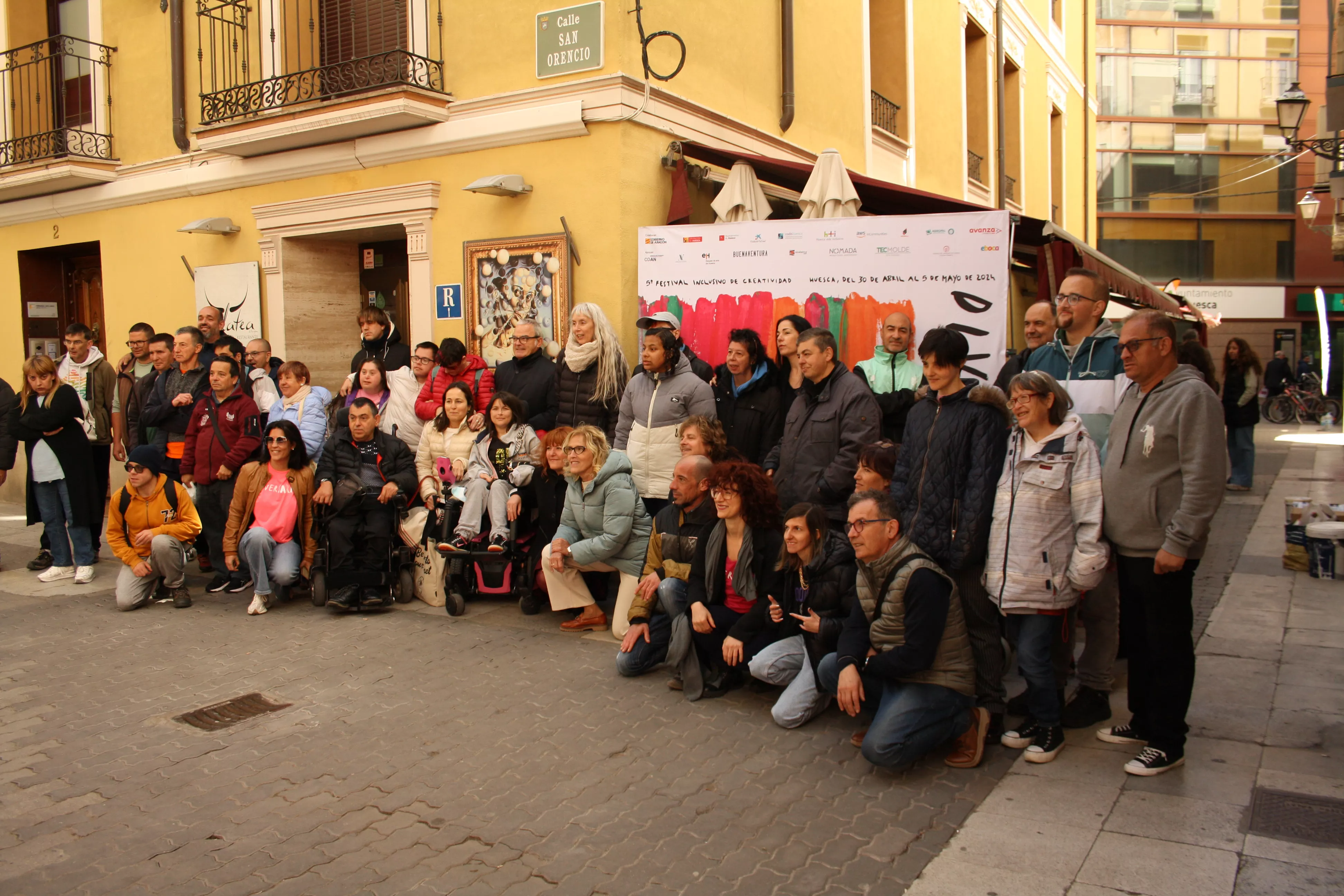 Primer mural colaborativo de Diversario. Foto Meliza Armoa 