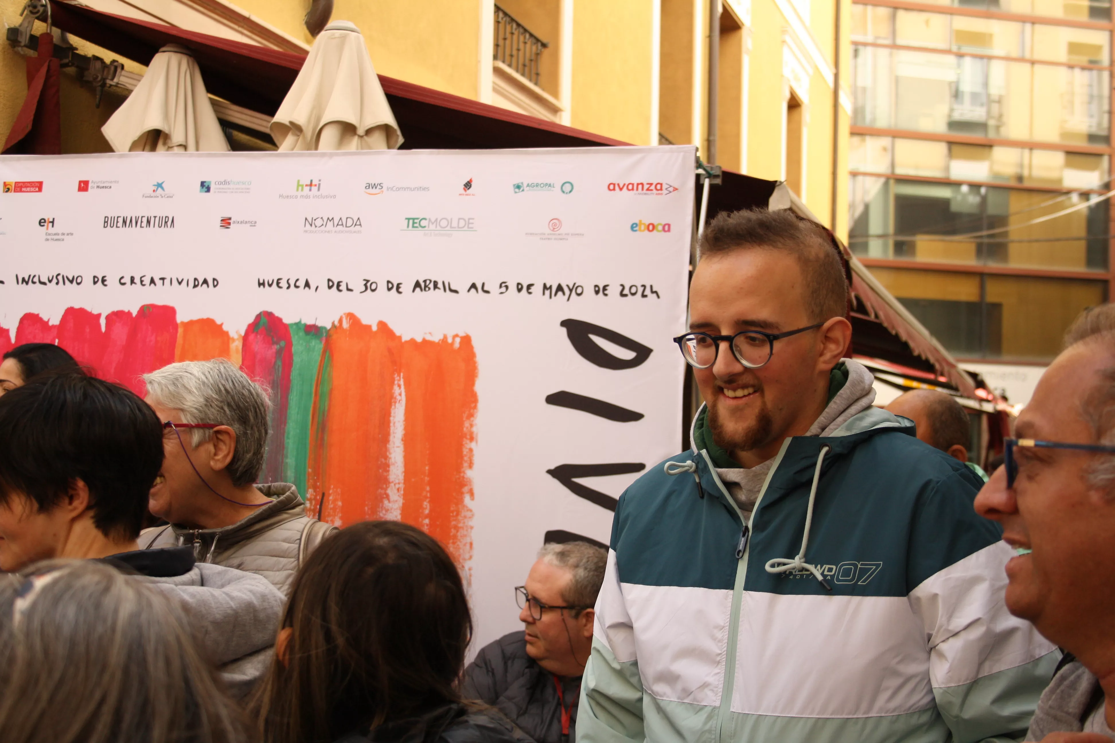 Primer mural colaborativo de Diversario. Foto Meliza Armoa 