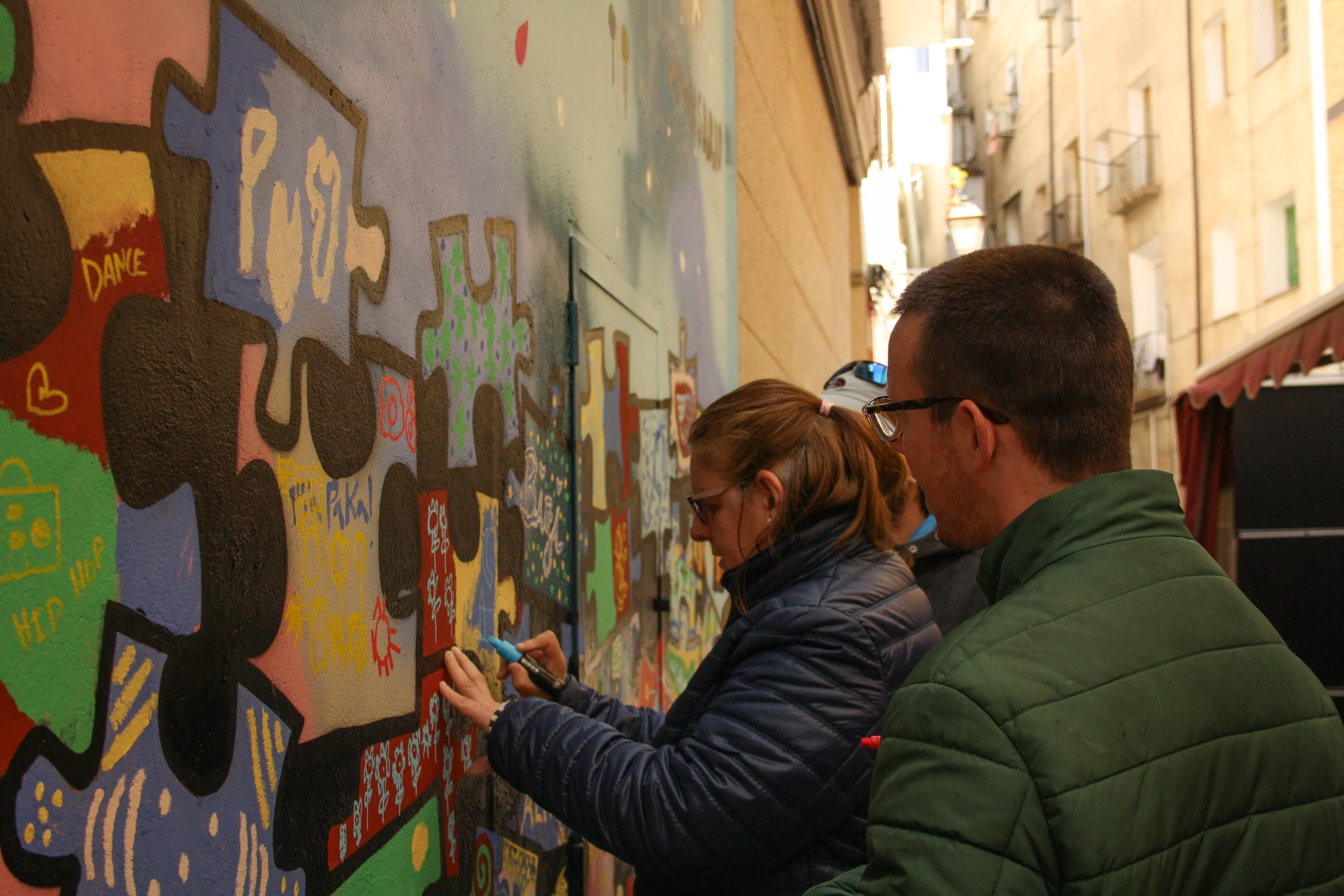 Primer mural colaborativo de Diversario. Foto Meliza Armoa 