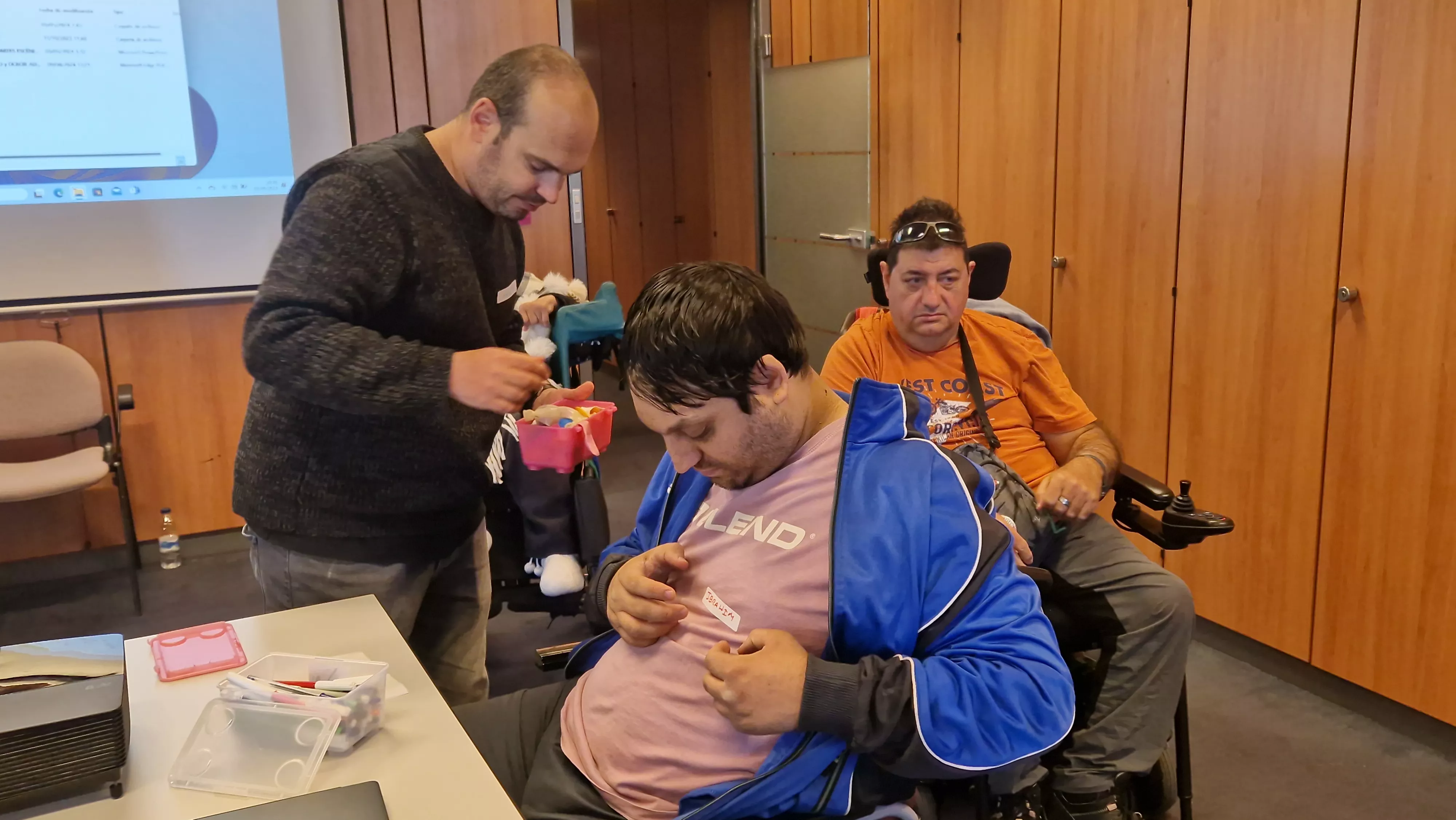 Taller de Marina Joven en Diversario 2024. Foto Myriam Martínez