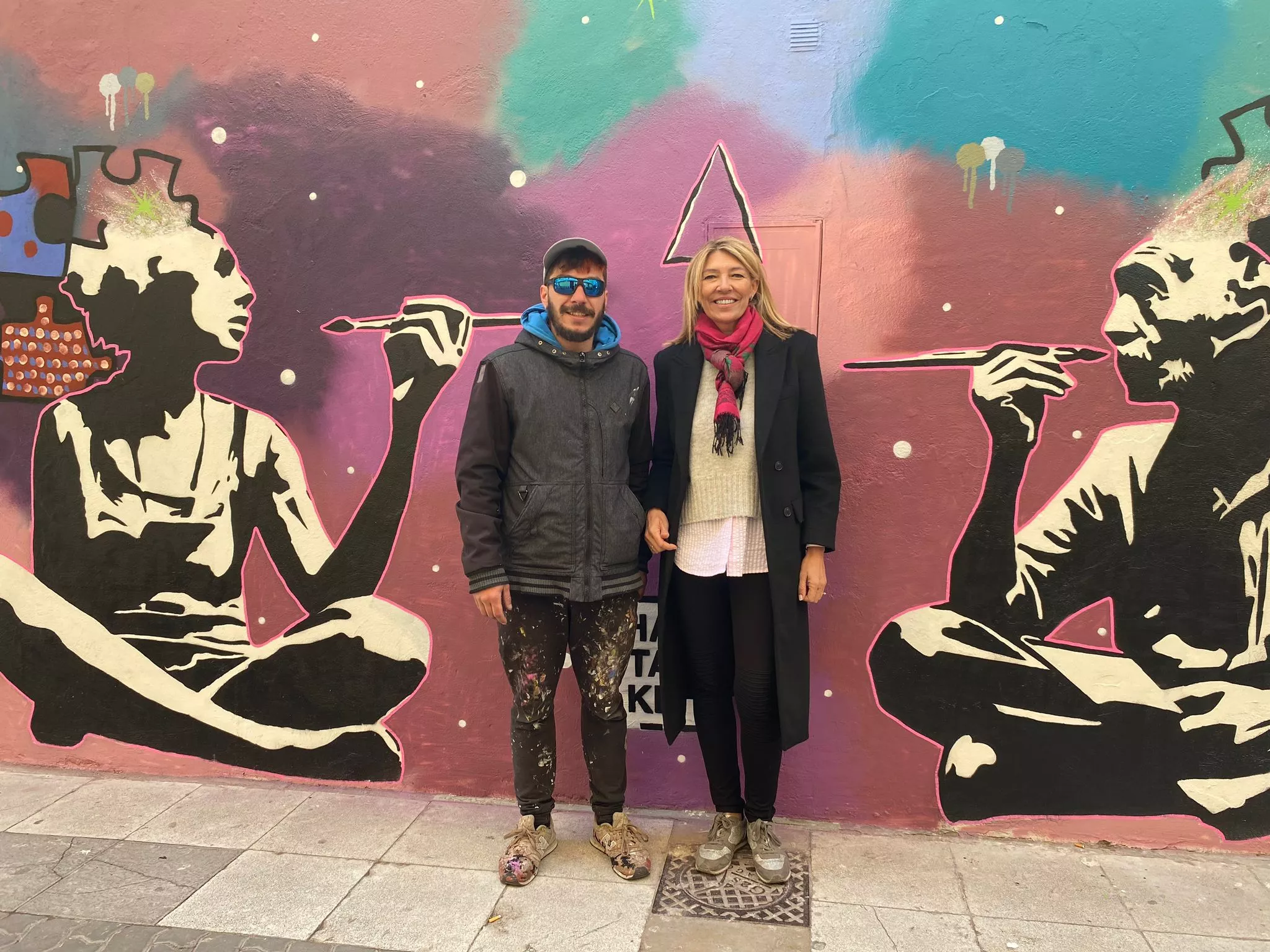 Primer mural colaborativo de Diversario. 