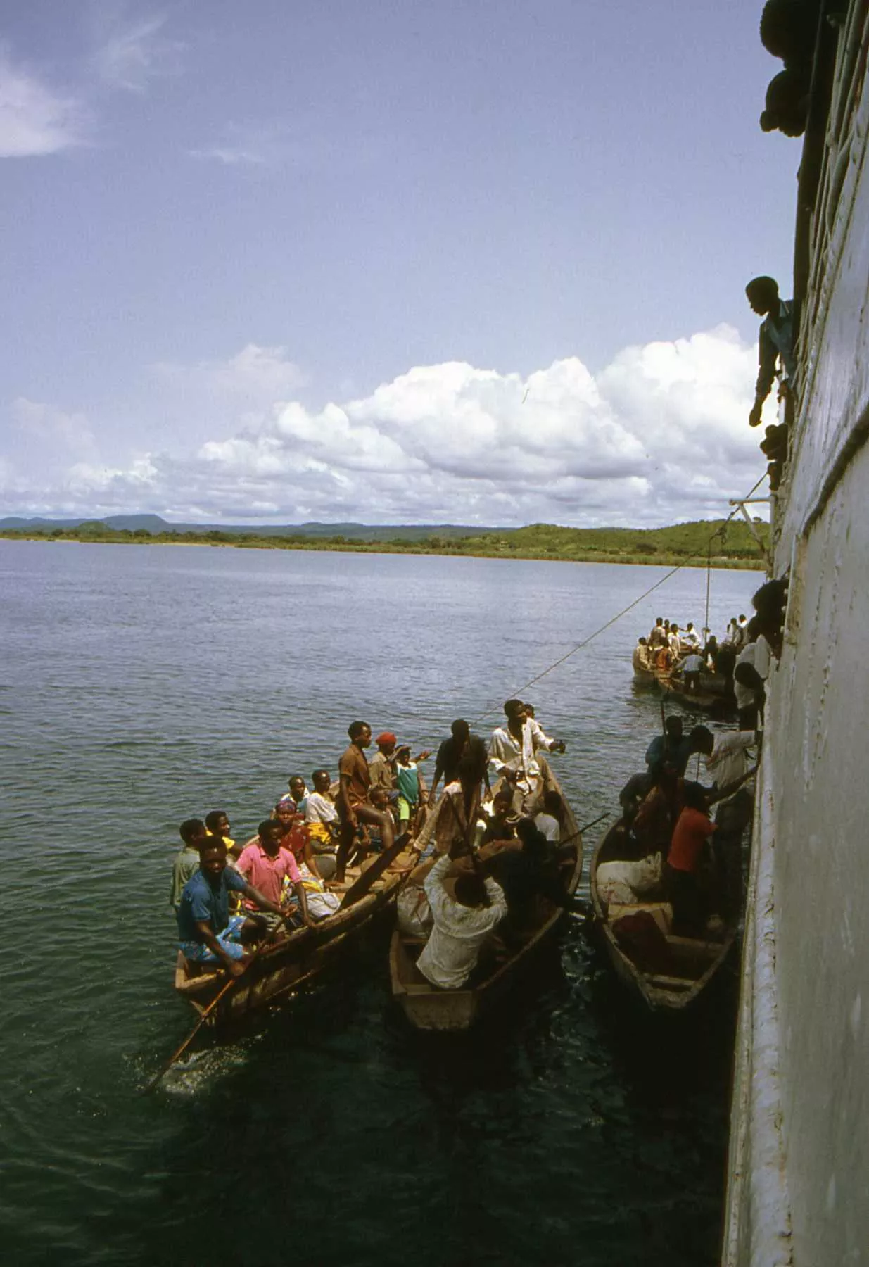 Marco Pascual en el lago Tanganica