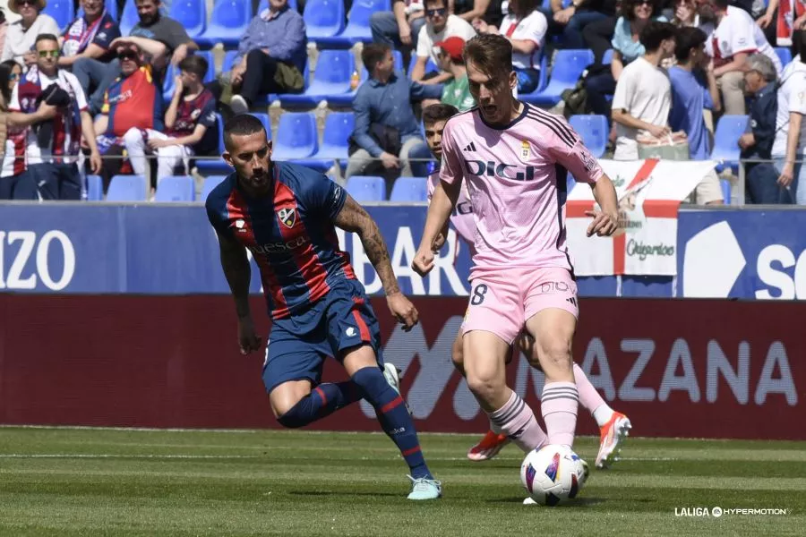 Óscar Sielva, jugador de la Sociedad Deportiva Huesca