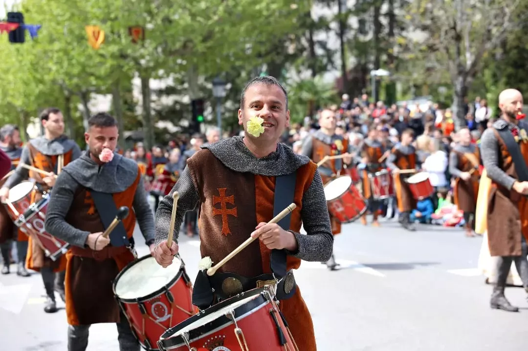 Celebración del Primer Viernes de Mayo en Jaca.