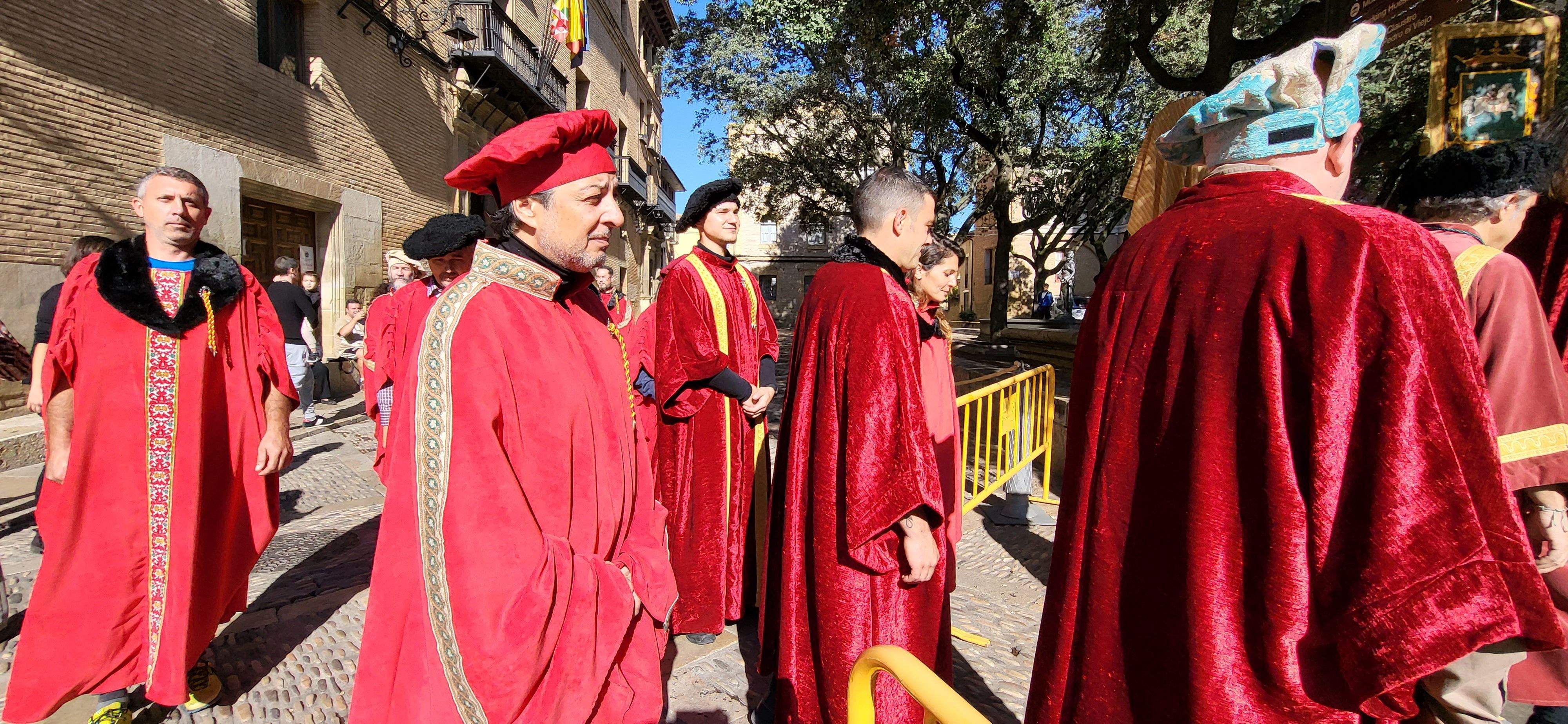 Huesca vuelve al s. XVII con la representación de la elección de los oficios. Foto: Mercedes Manterola 