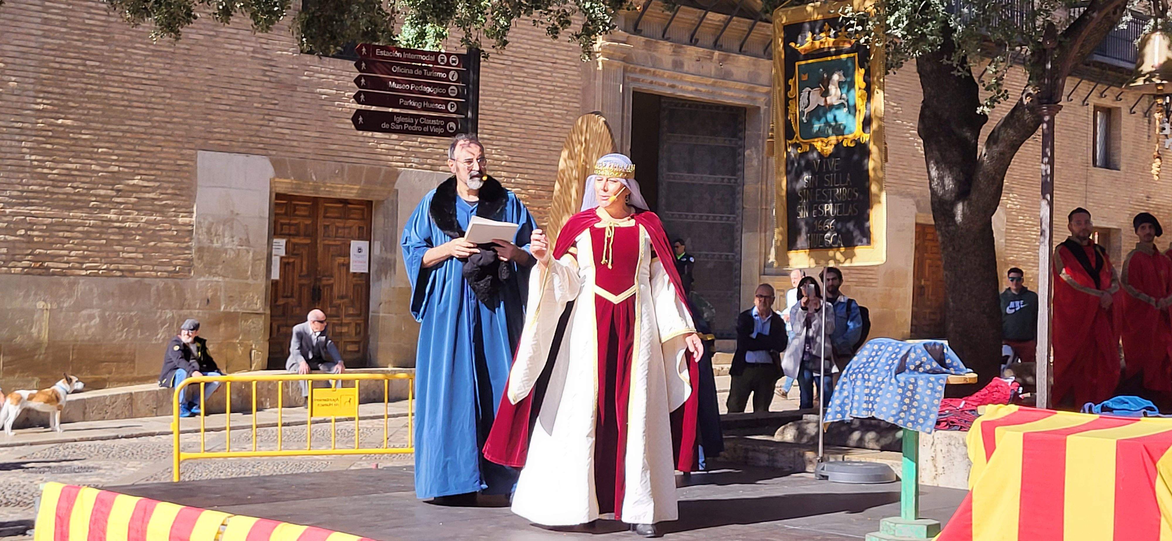 Huesca vuelve al s. XVII con la representación de la elección de los oficios. Foto: Mercedes Manterola 